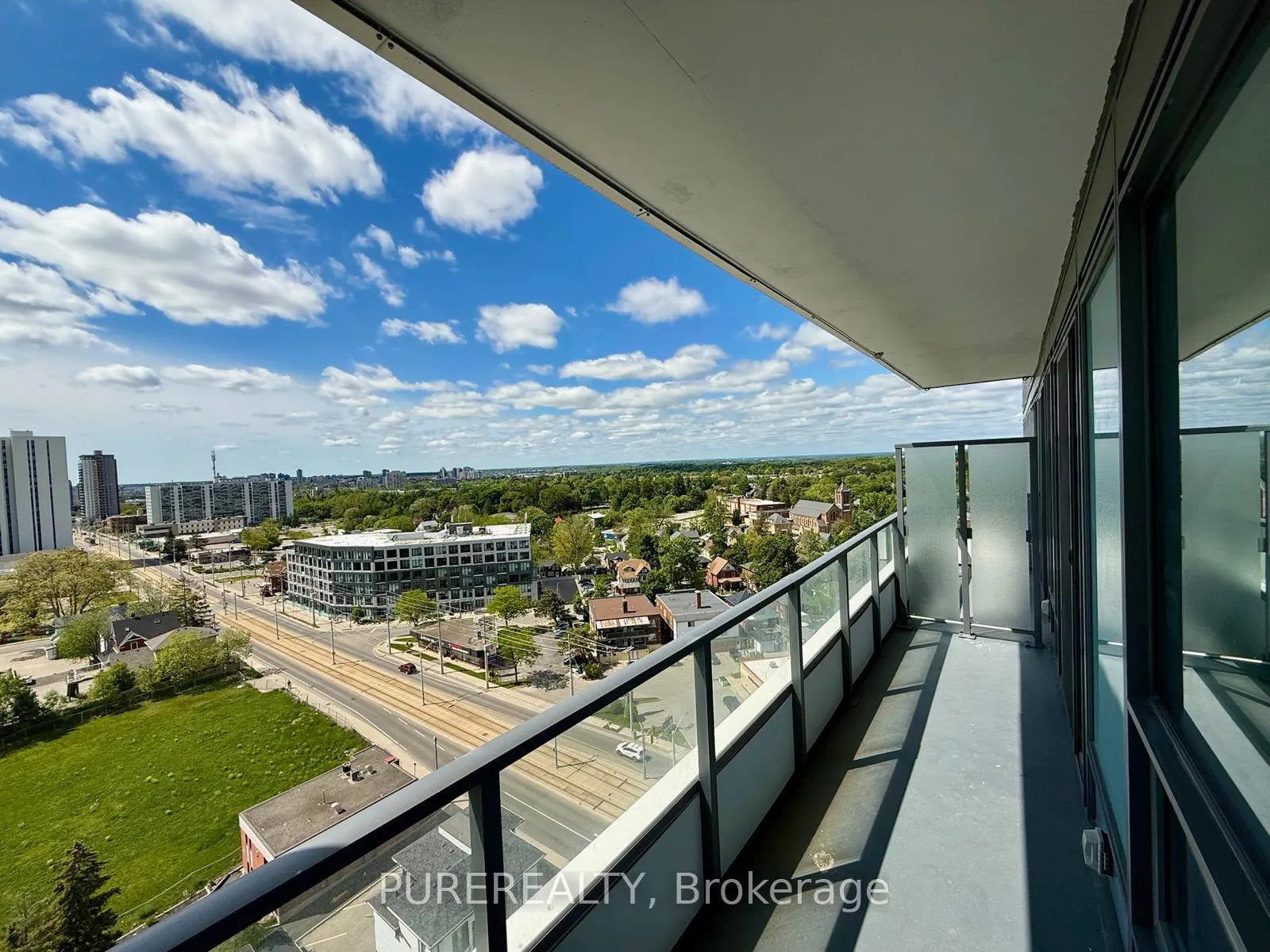 Photo 17 of Unit 1507, 5 Wellington Street, Kitchener — HOMEH