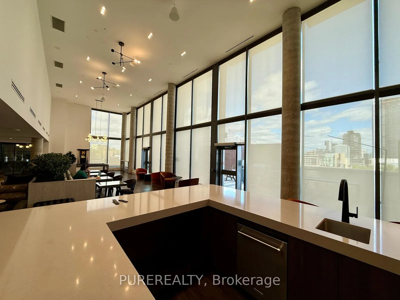 Photo 26 of Unit 1507, 5 Wellington Street, Kitchener — HOMEH