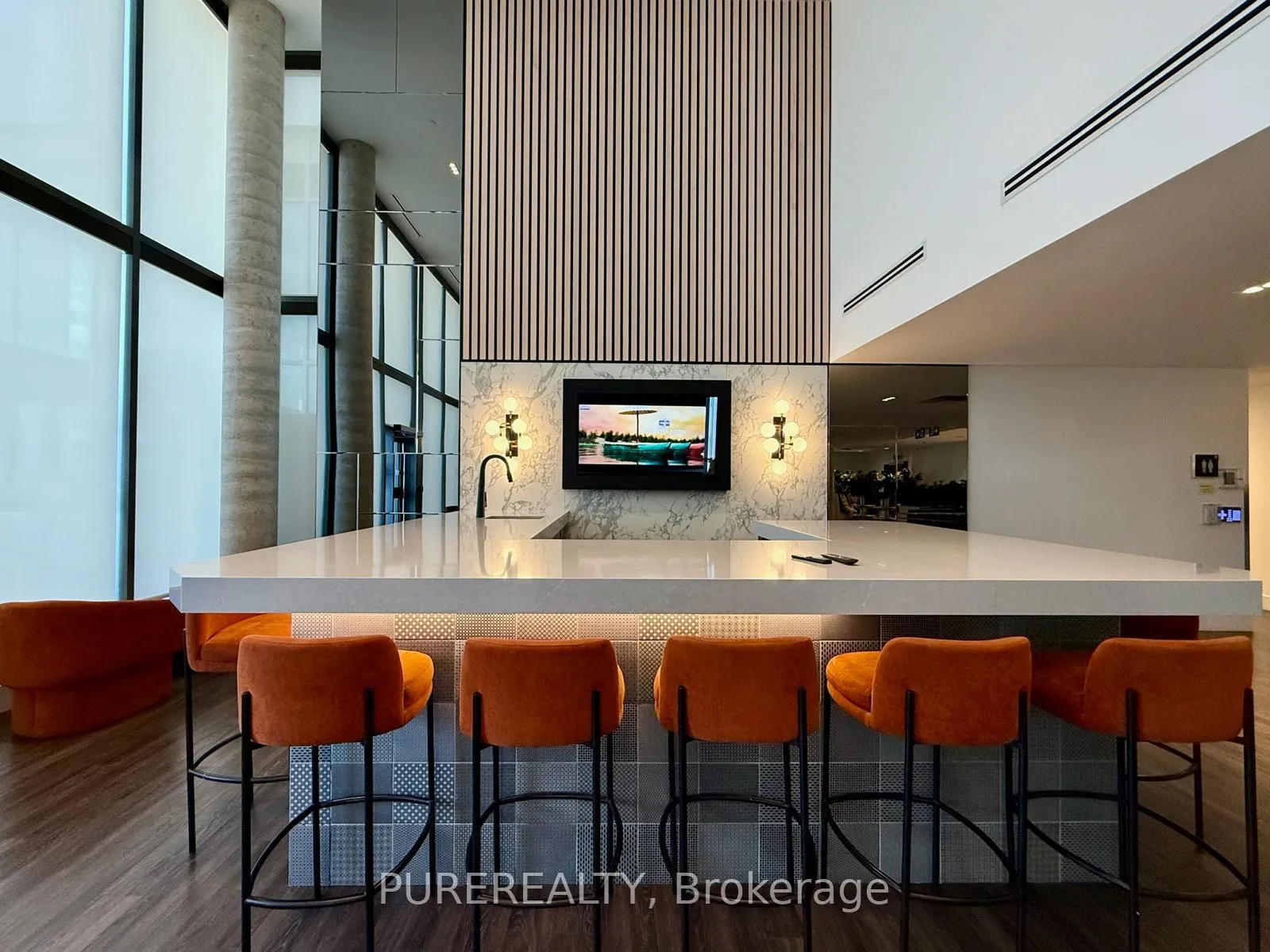 Photo 28 of Unit 1507, 5 Wellington Street, Kitchener — HOMEH
