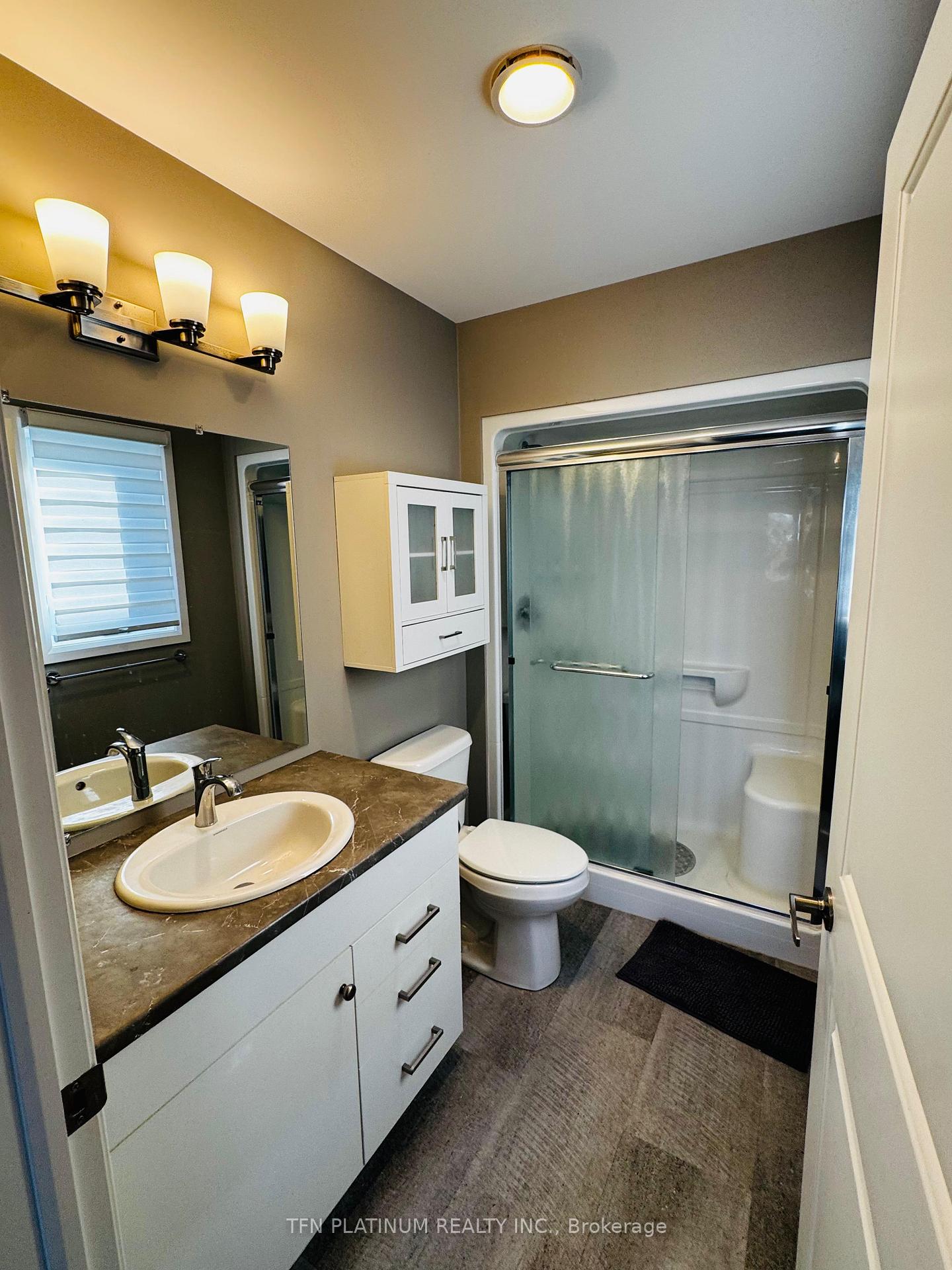 Photo 11 of 146 Moonstone Crescent, Chatham-Kent, Chatham — HOMEH
