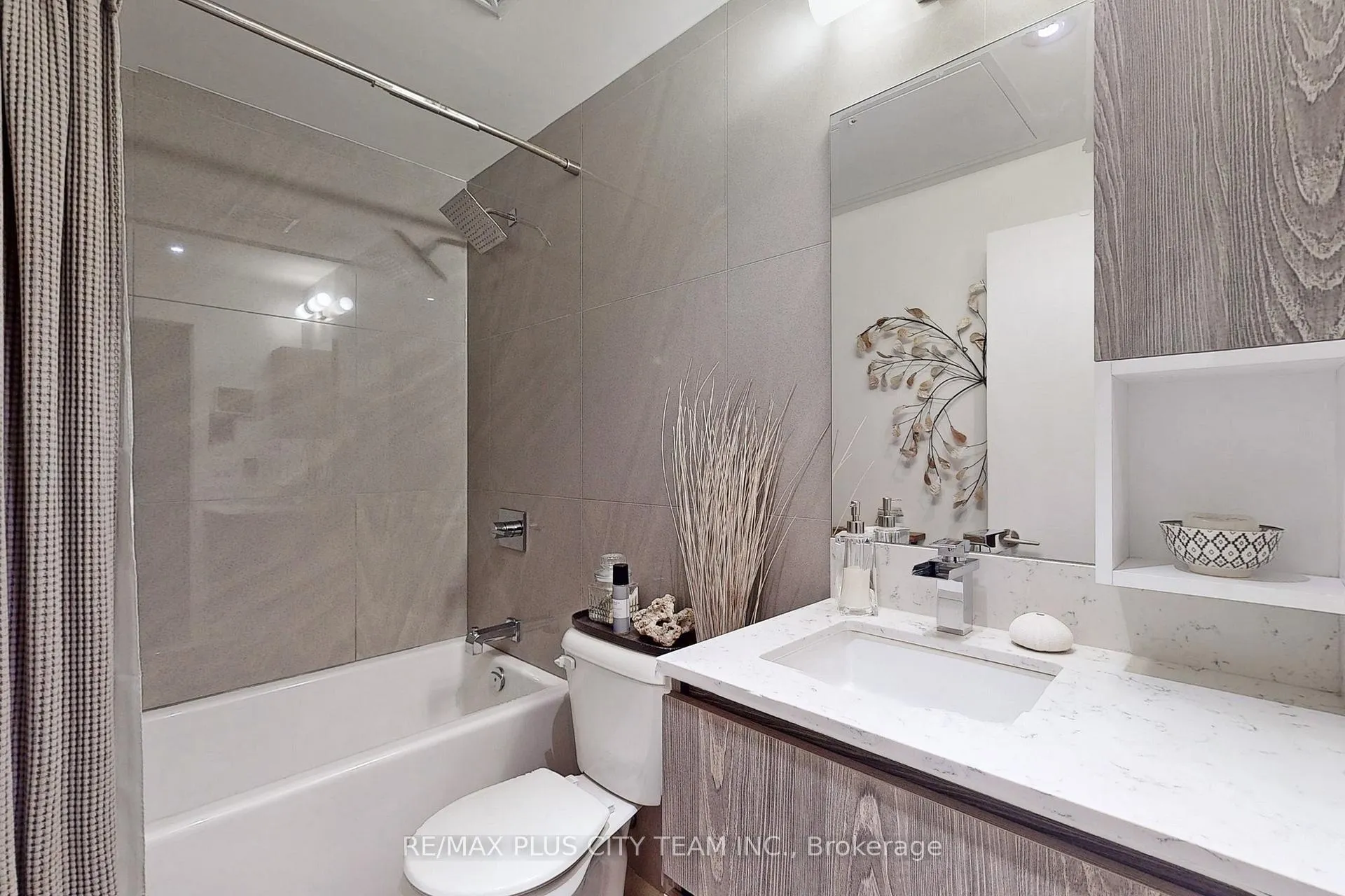 Photo 21 of Unit 807, 25 Baseball Place, Toronto, South Riverdale — HOMEH