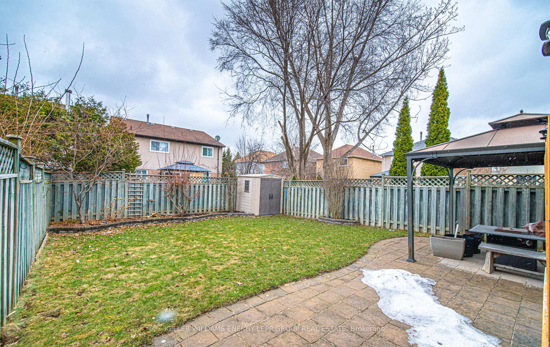 Photo 6 of 4 Carr Drive, Ajax, Central — HOMEH