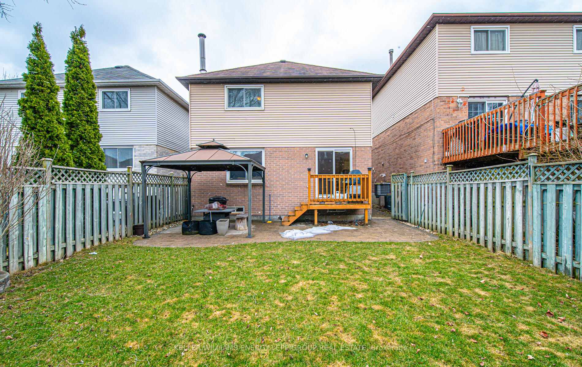 Photo 8 of 4 Carr Drive, Ajax, Central — HOMEH