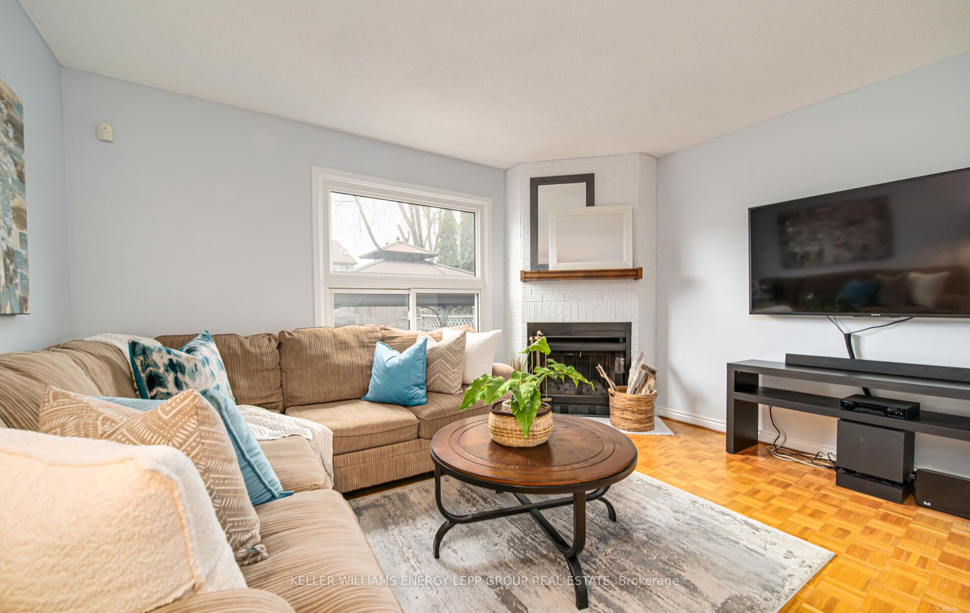 Photo 20 of 4 Carr Drive, Ajax, Central — HOMEH