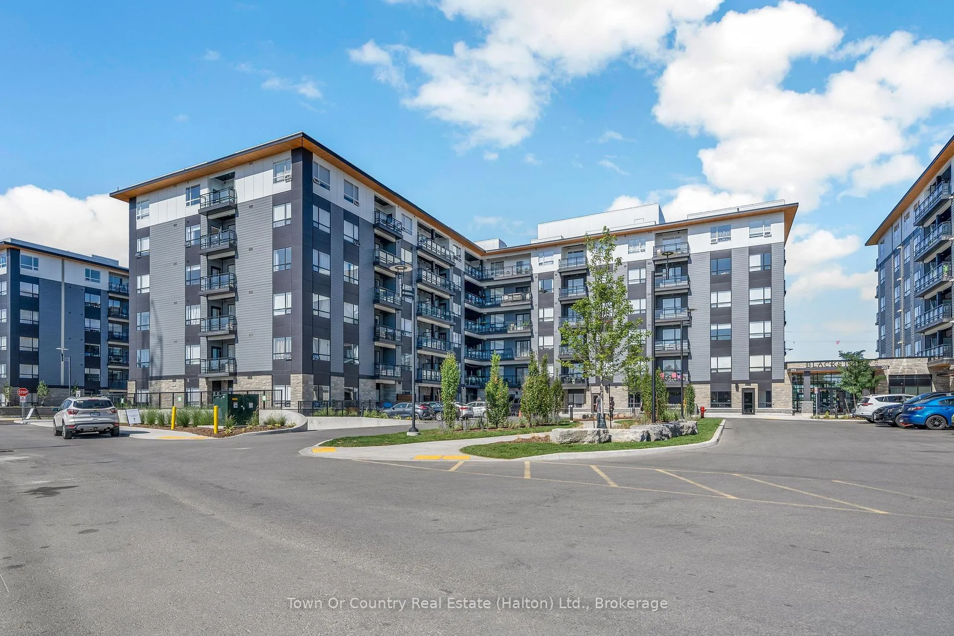 Photo 22 of Unit 617, 251 Northfield Drive E, Waterloo, Colonial Acres — HOMEH