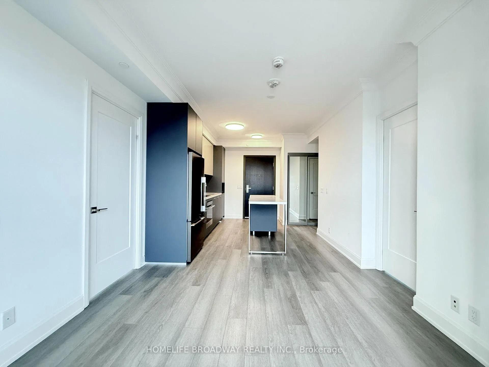 Photo 5 of Unit 2202, 8 Water Walk Drive, Markham, Unionville — HOMEH