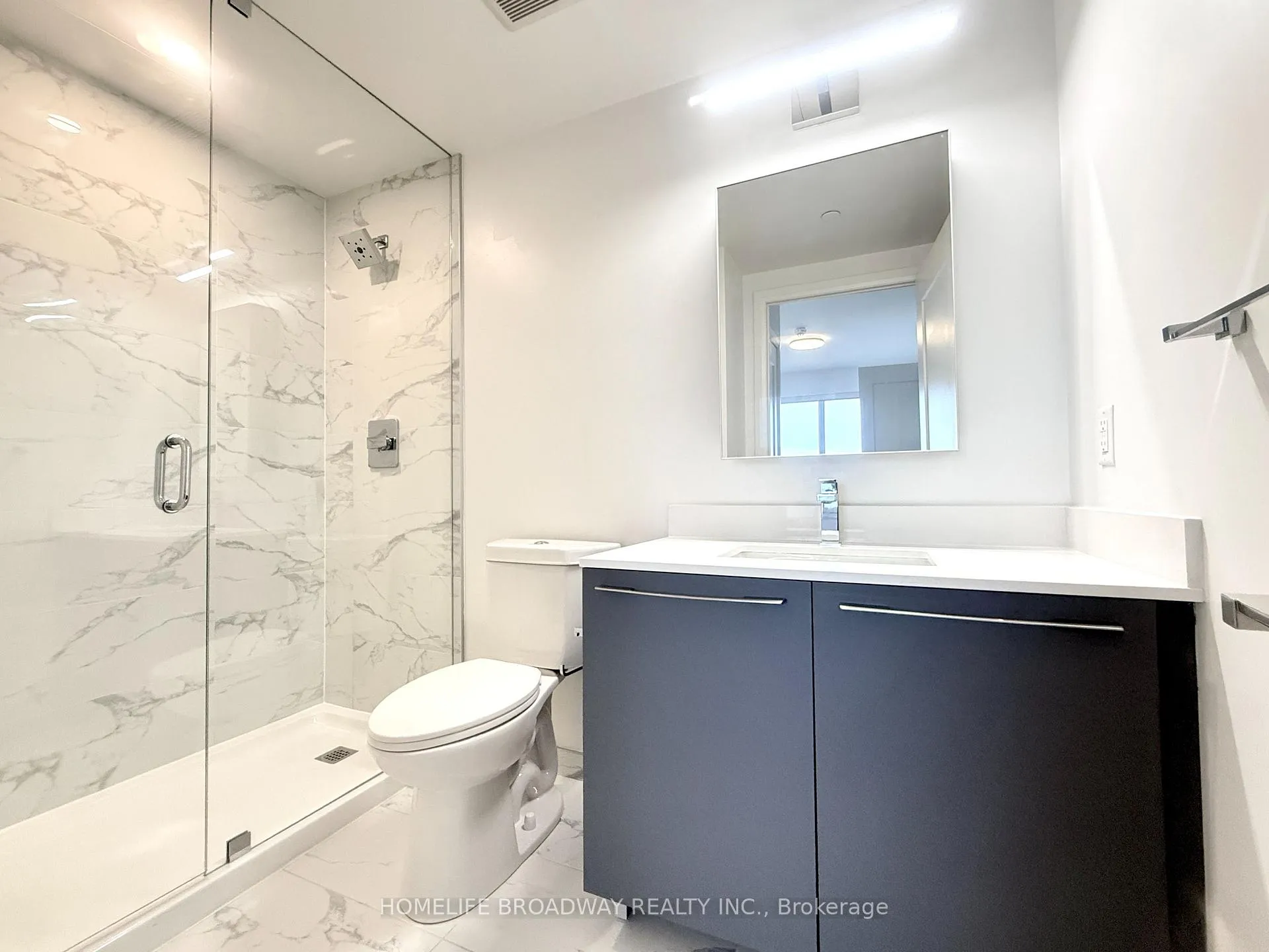Photo 8 of Unit 2202, 8 Water Walk Drive, Markham, Unionville — HOMEH