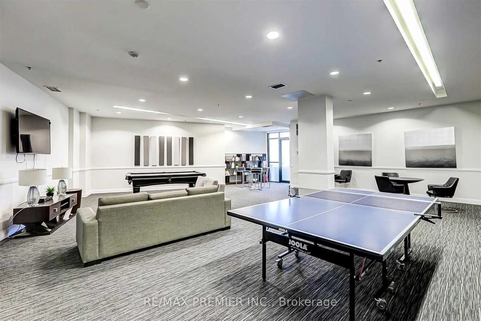 Photo 14 of Unit 1201, 2910 Highway 7 Road W, Vaughan, Concord — HOMEH