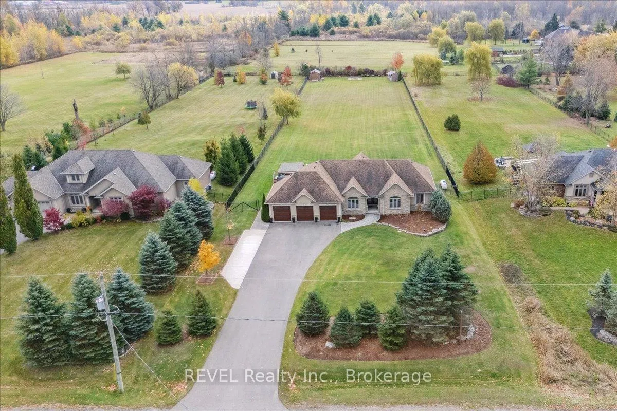 Photo 3 of 1330 Concession 6 Road W, Hamilton, Rural Flamborough — HOMEH