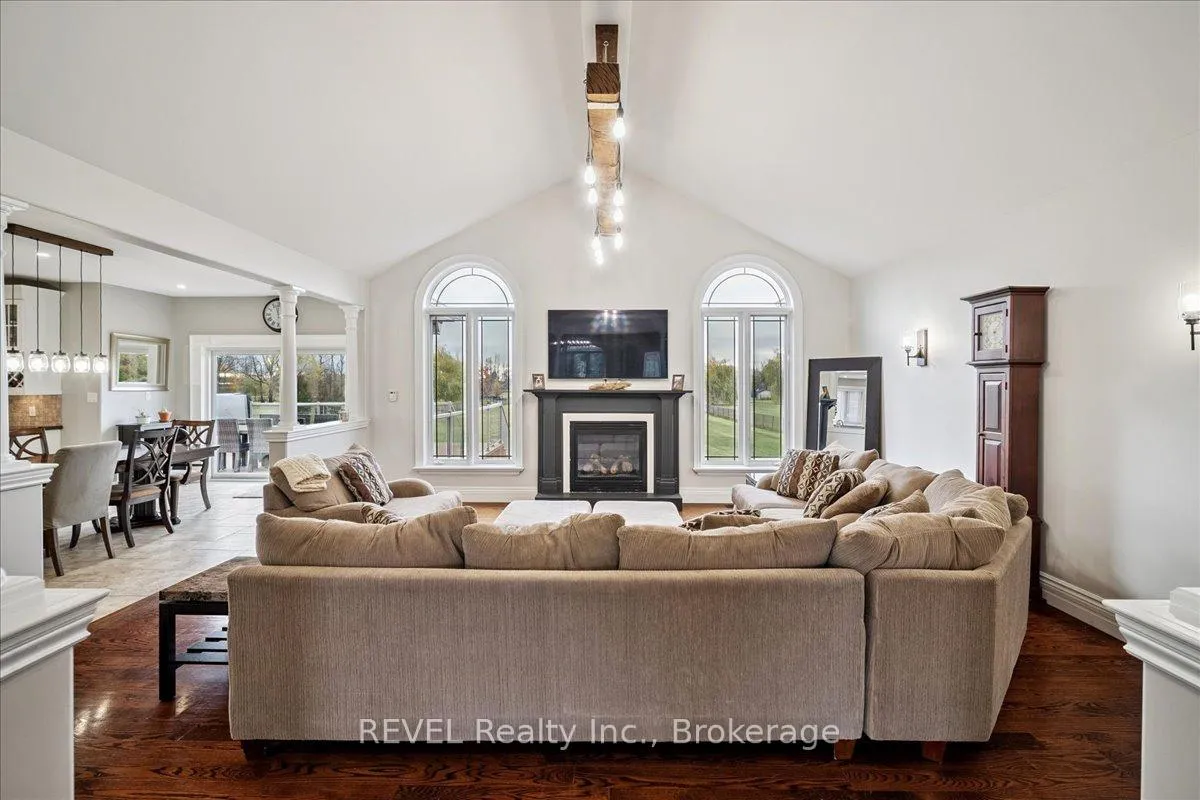 Photo 6 of 1330 Concession 6 Road W, Hamilton, Rural Flamborough — HOMEH