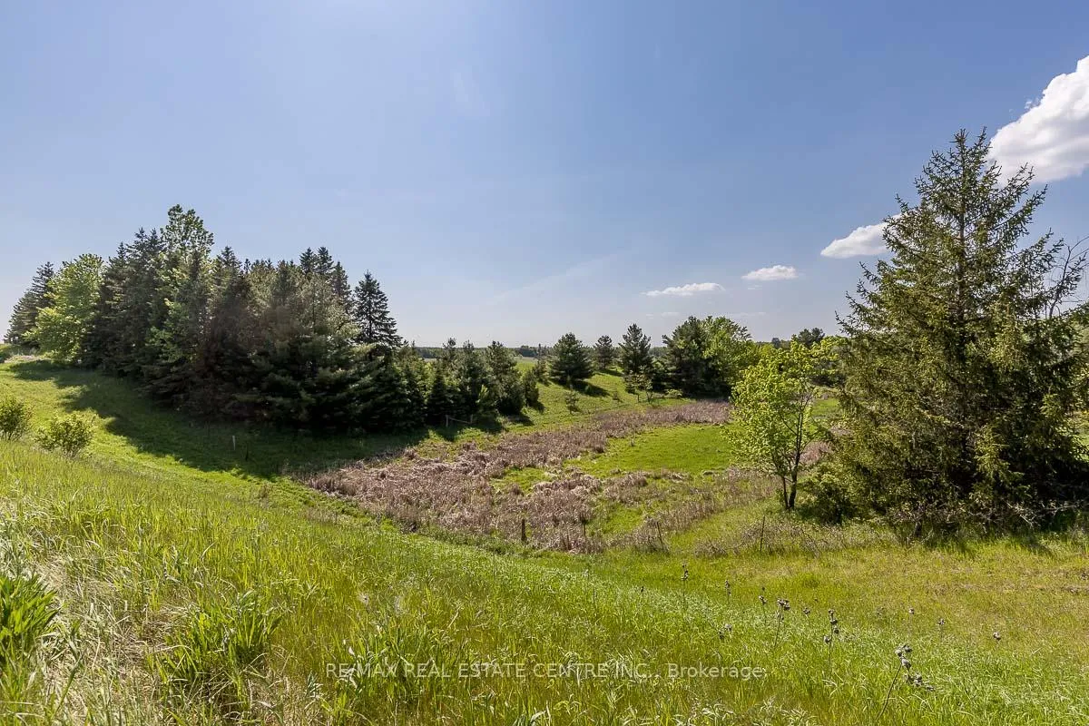 Photo 15 of 2140 Charleston Side Road, Caledon, Rural Caledon — HOMEH