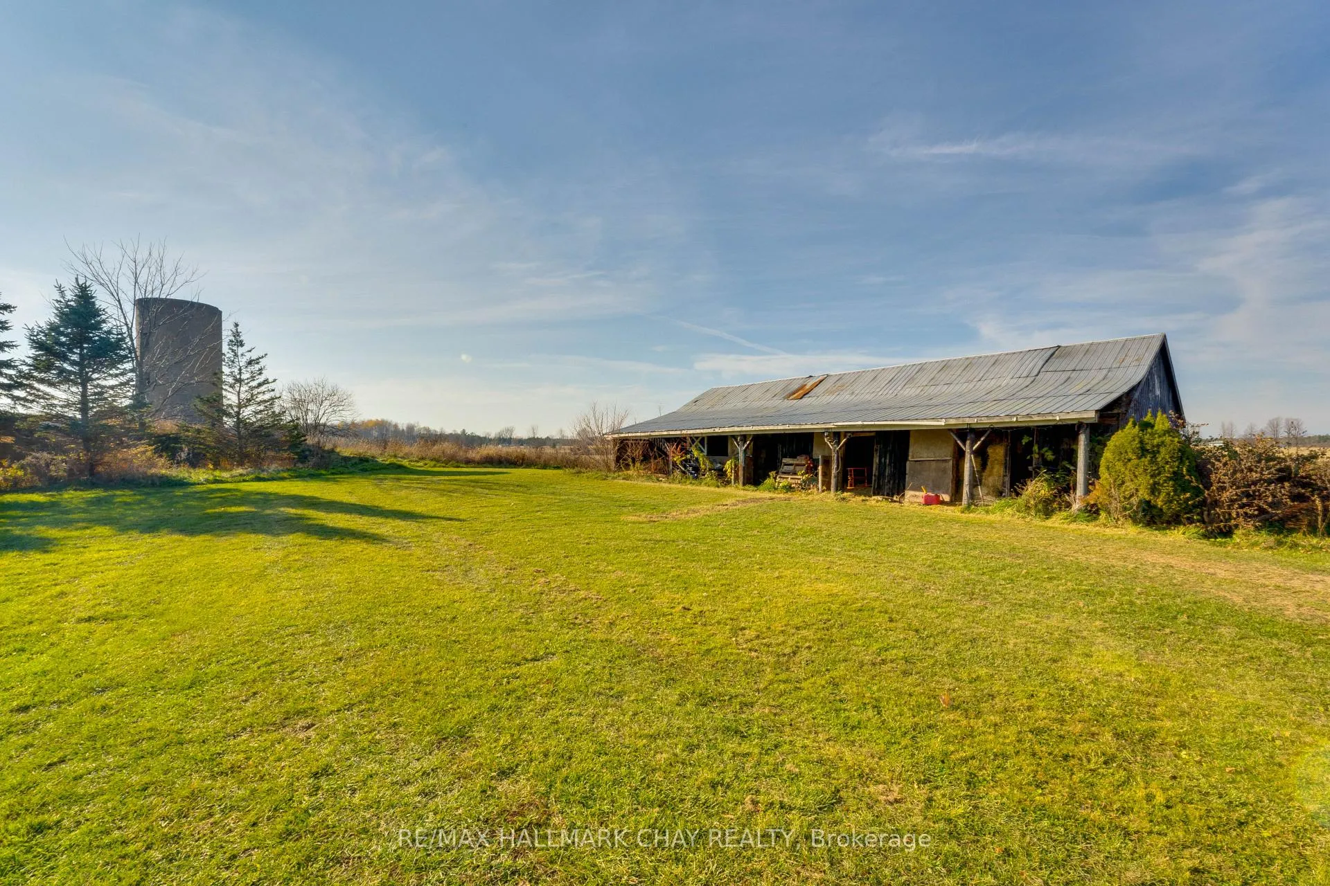 Photo 7 of 700 Baseline Road S, Tiny, Rural Tiny — HOMEH