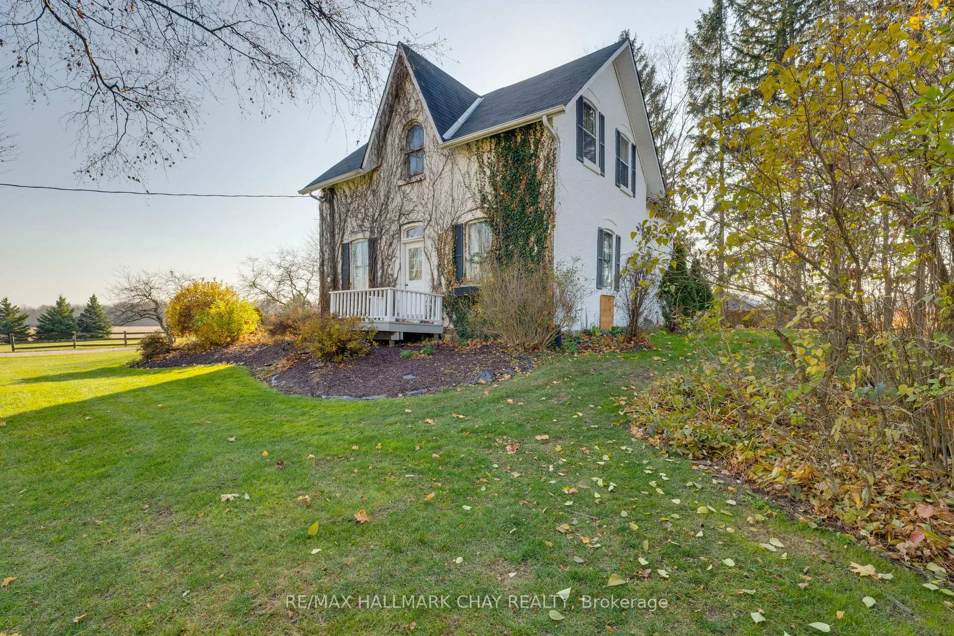 Photo 15 of 700 Baseline Road S, Tiny, Rural Tiny — HOMEH