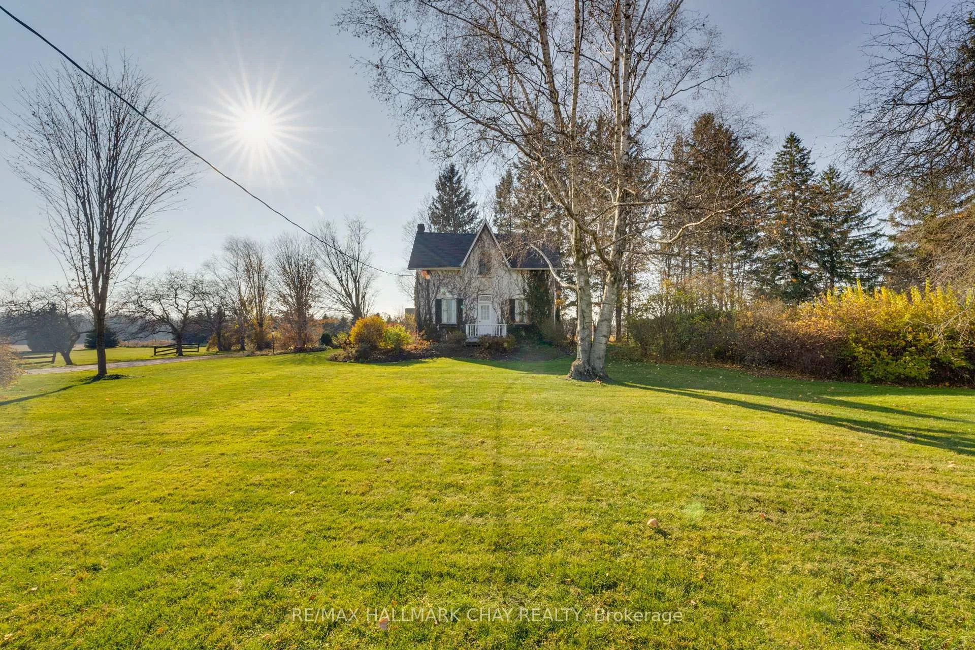 Photo 17 of 700 Baseline Road S, Tiny, Rural Tiny — HOMEH