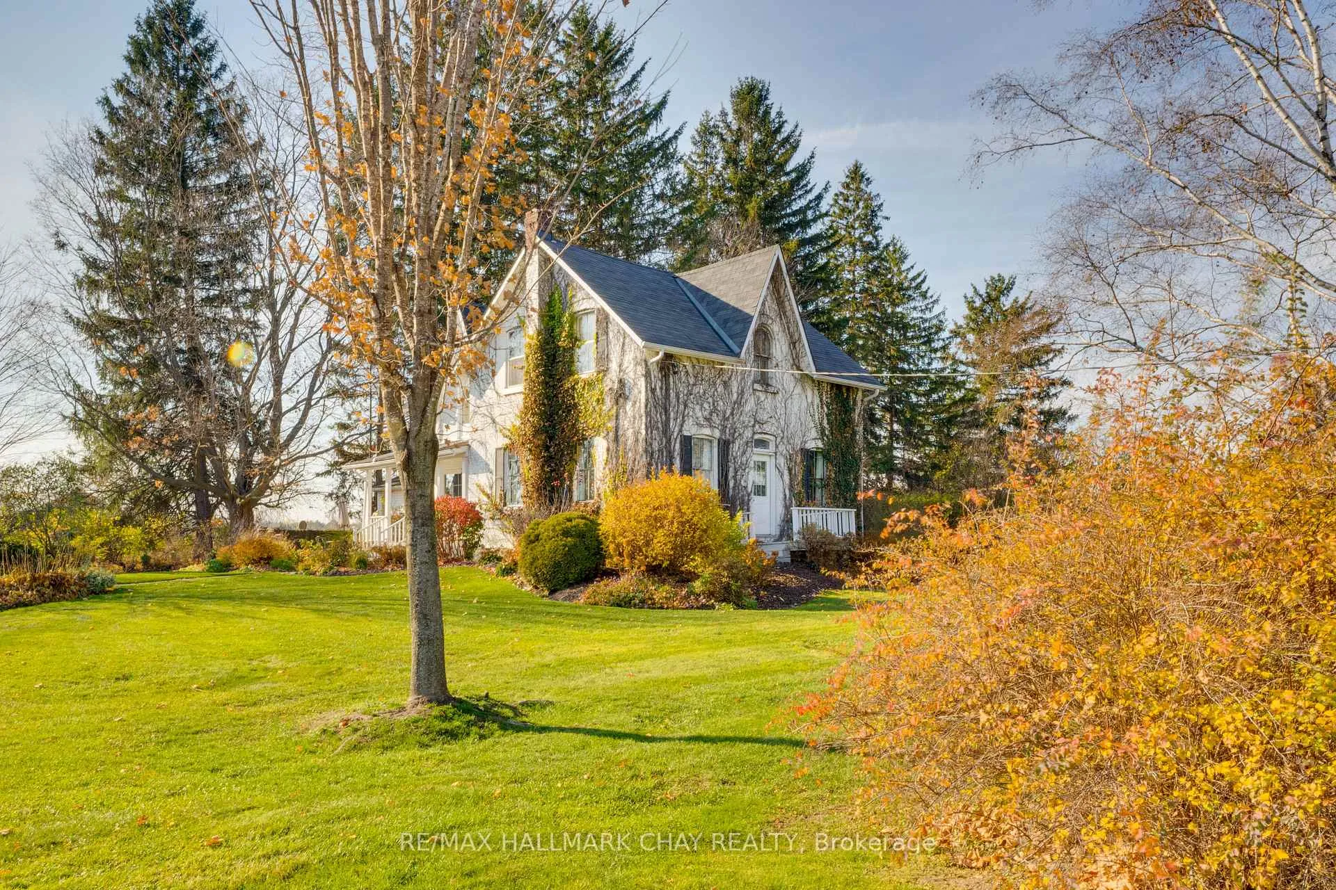 Photo 22 of 700 Baseline Road S, Tiny, Rural Tiny — HOMEH
