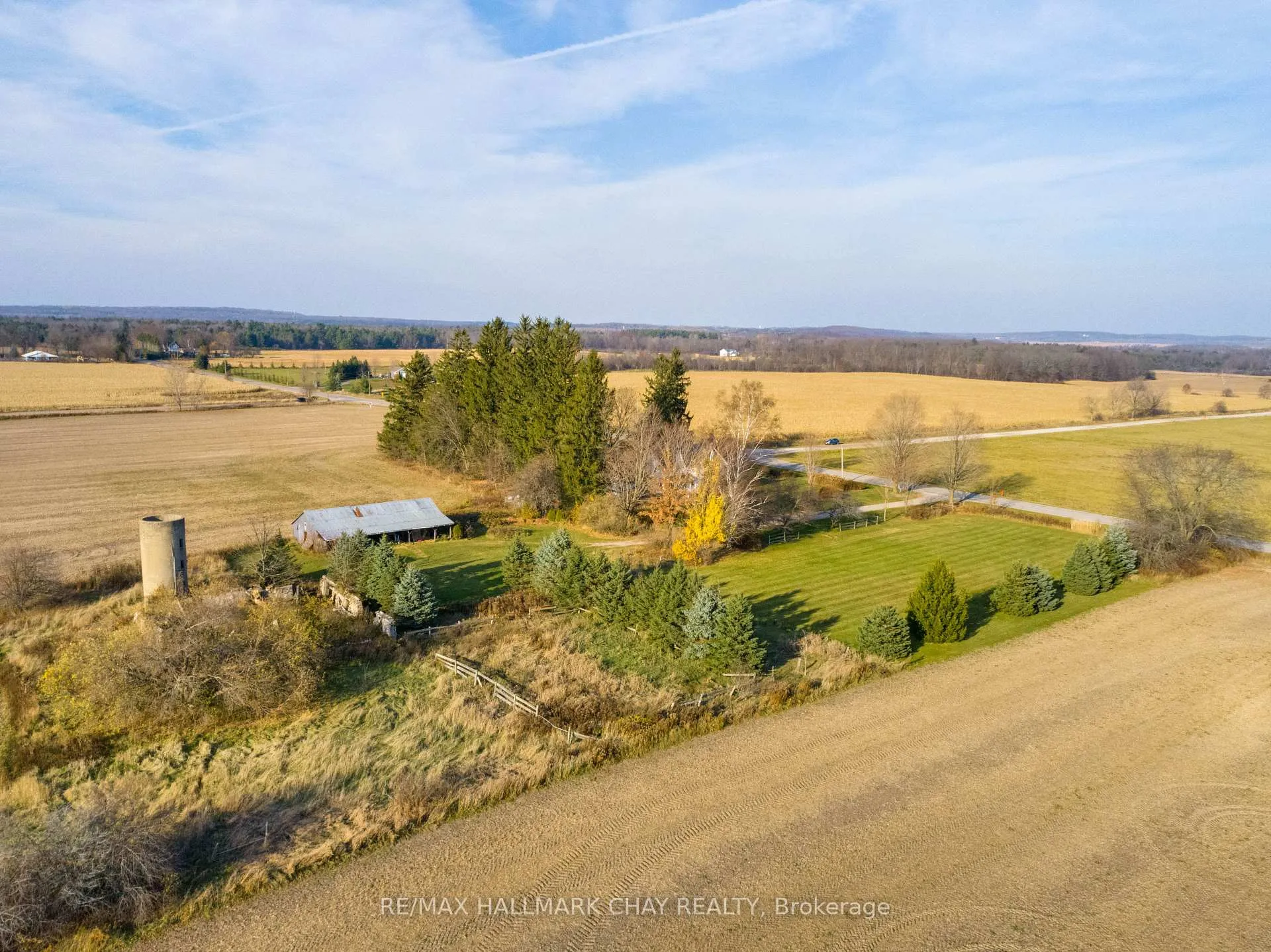 Photo 30 of 700 Baseline Road S, Tiny, Rural Tiny — HOMEH