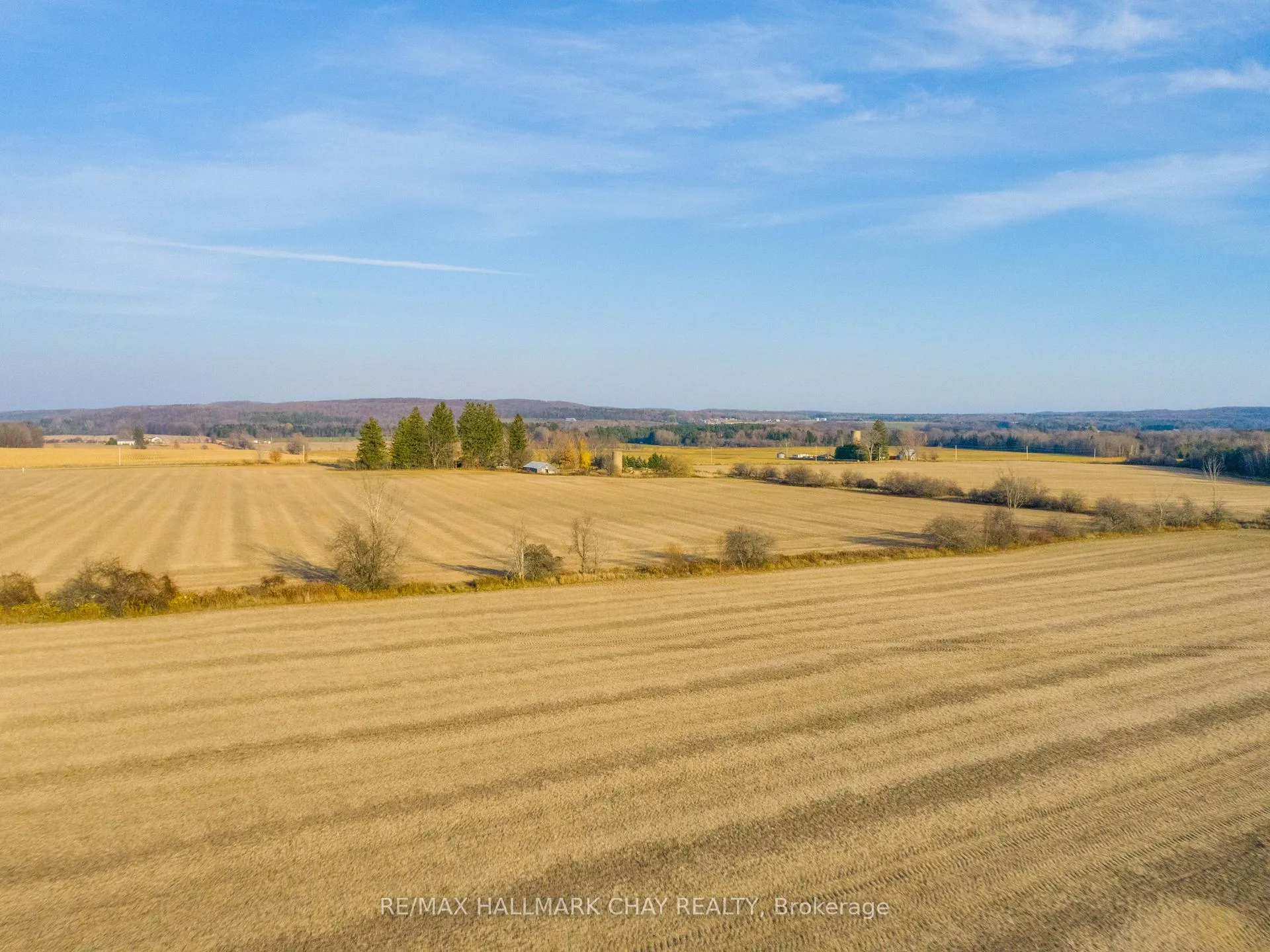 Photo 39 of 700 Baseline Road S, Tiny, Rural Tiny — HOMEH