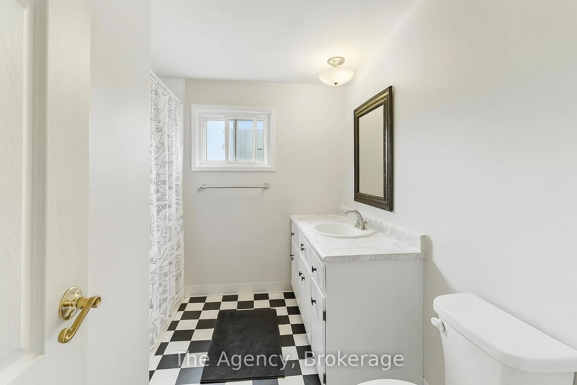 Photo 33 of 80 Mill Street, Welland, Broadway — HOMEH