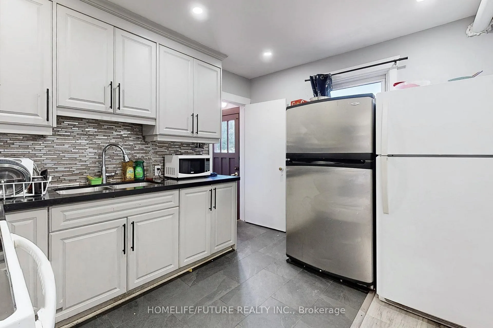 Photo 9 of 1496 Simcoe Street, Oshawa, Samac — HOMEH