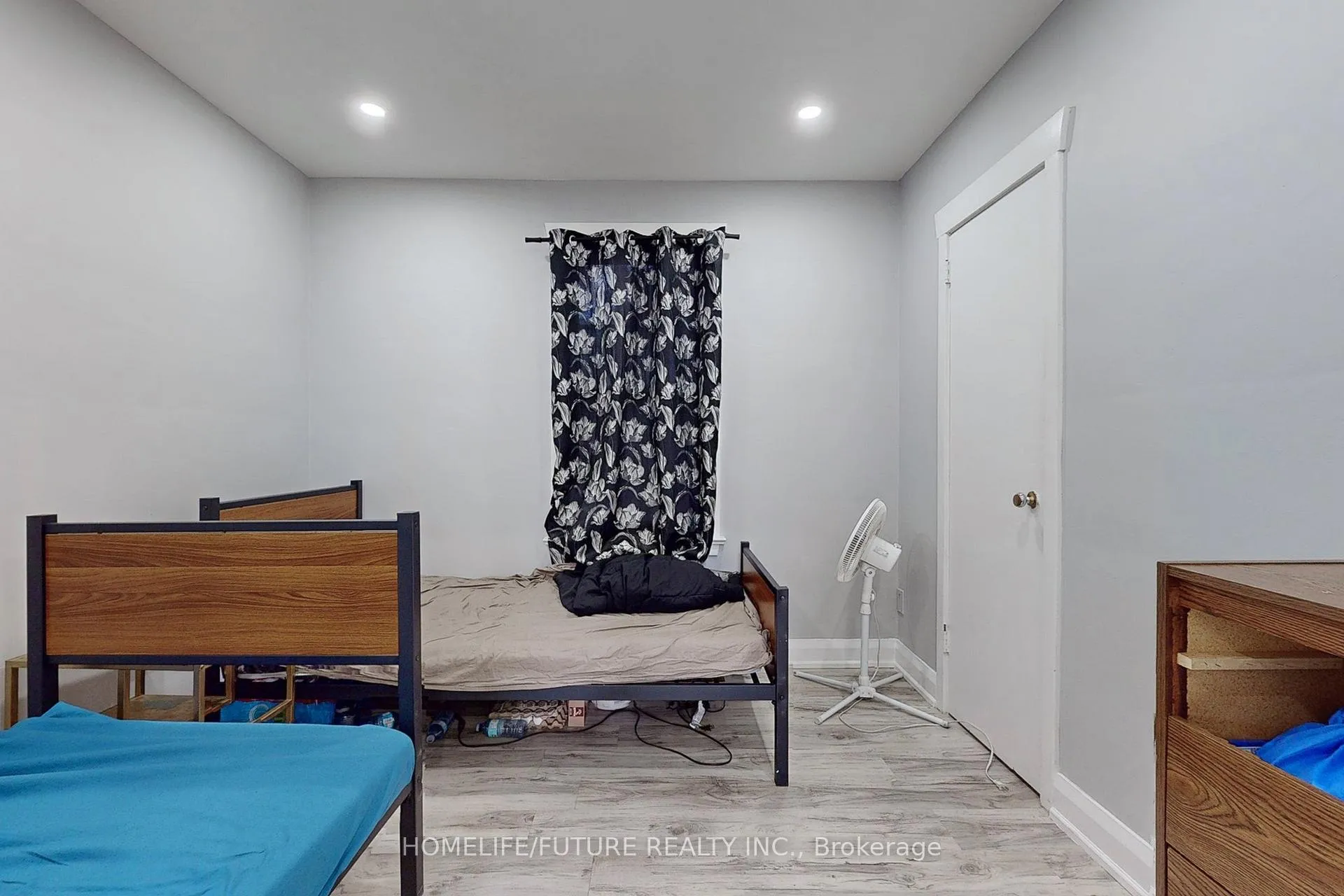 Photo 22 of 1496 Simcoe Street, Oshawa, Samac — HOMEH