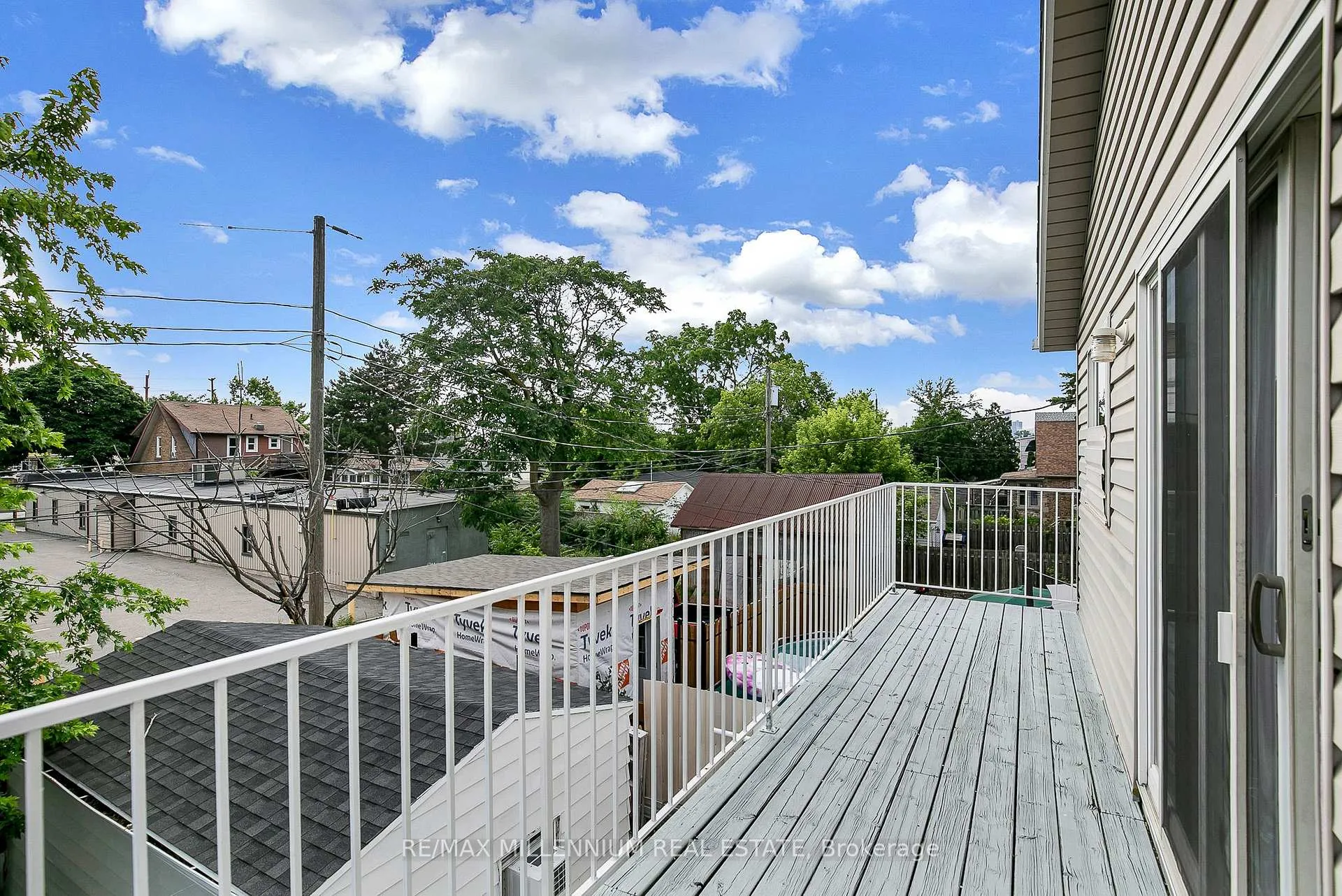 Photo 18 of 1725 Highland Avenue, Windsor — HOMEH