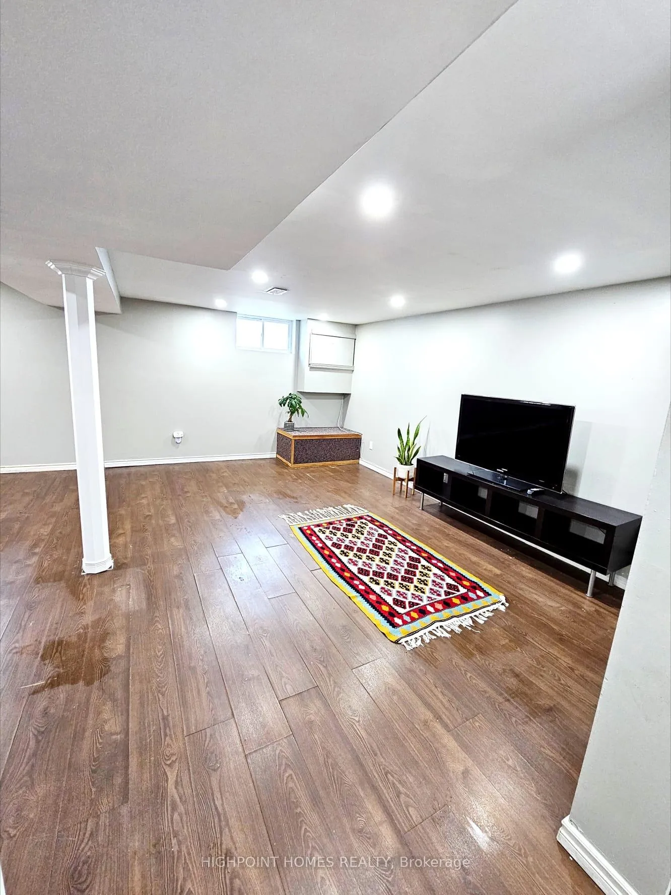 Photo 5 of Unit Bsmt, 1271 Wecker Drive, Oshawa, Lakeview — HOMEH