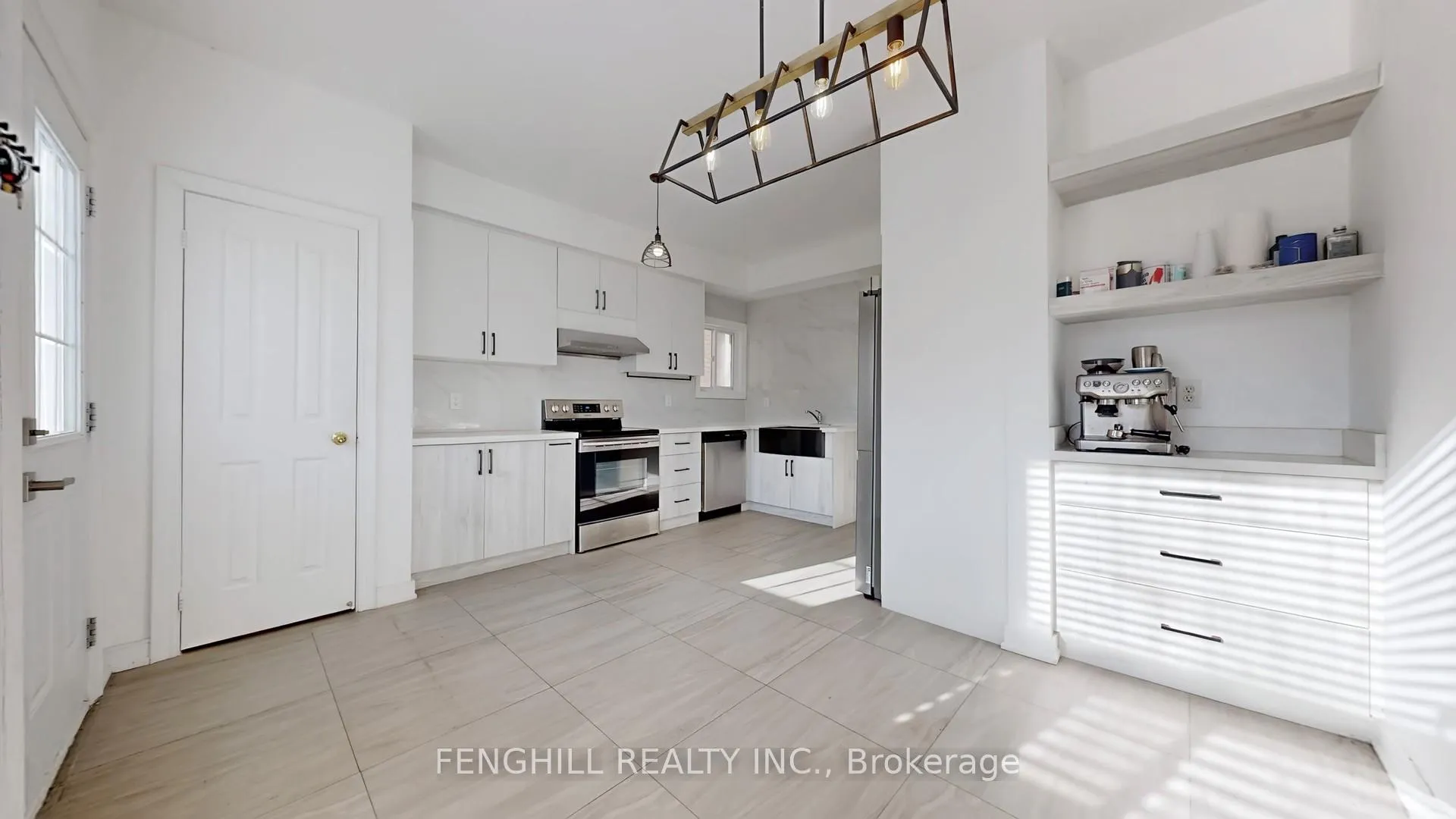 Photo 9 of 231 Bur Oak Avenue, Markham, Berczy — HOMEH