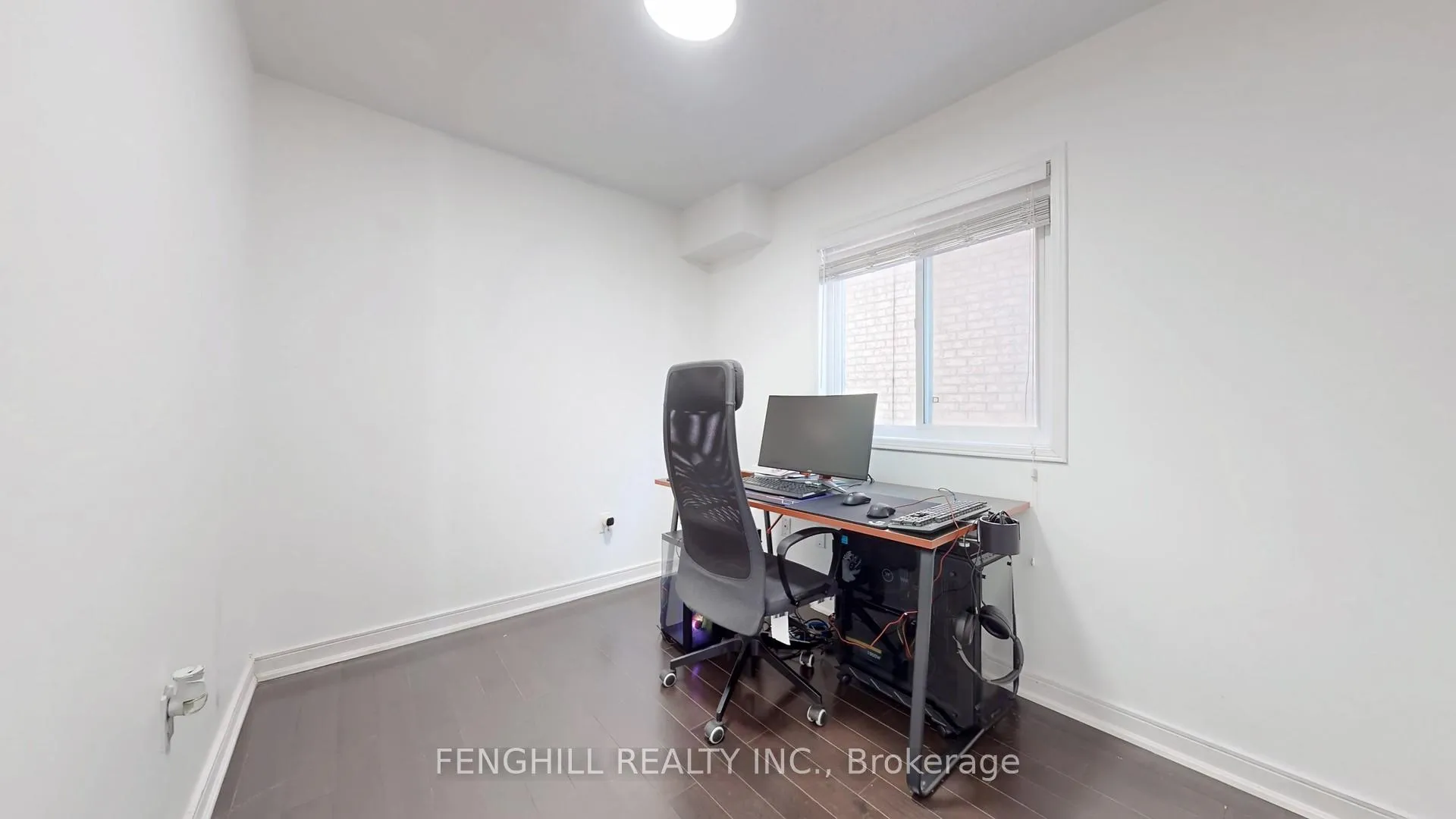 Photo 21 of 231 Bur Oak Avenue, Markham, Berczy — HOMEH