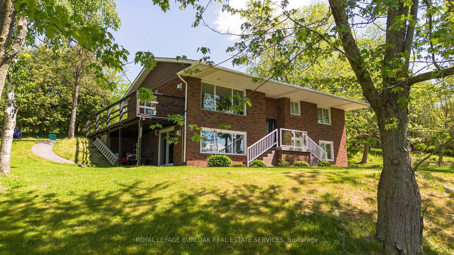 Photo 1 of 1119 Concession 8 Road W, Hamilton, Rural Flamborough — HOMEH