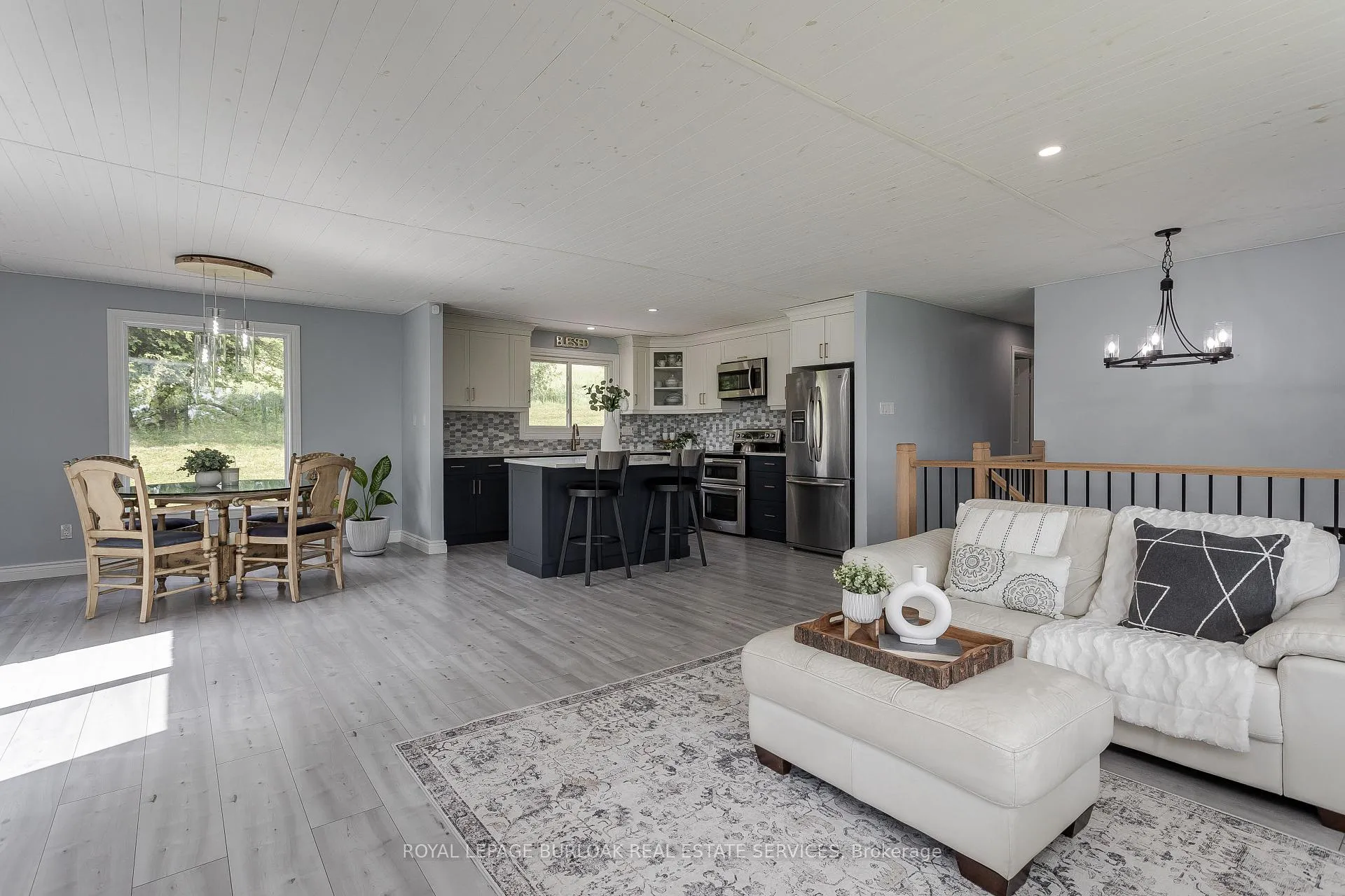 Photo 17 of 1119 Concession 8 Road W, Hamilton, Rural Flamborough — HOMEH