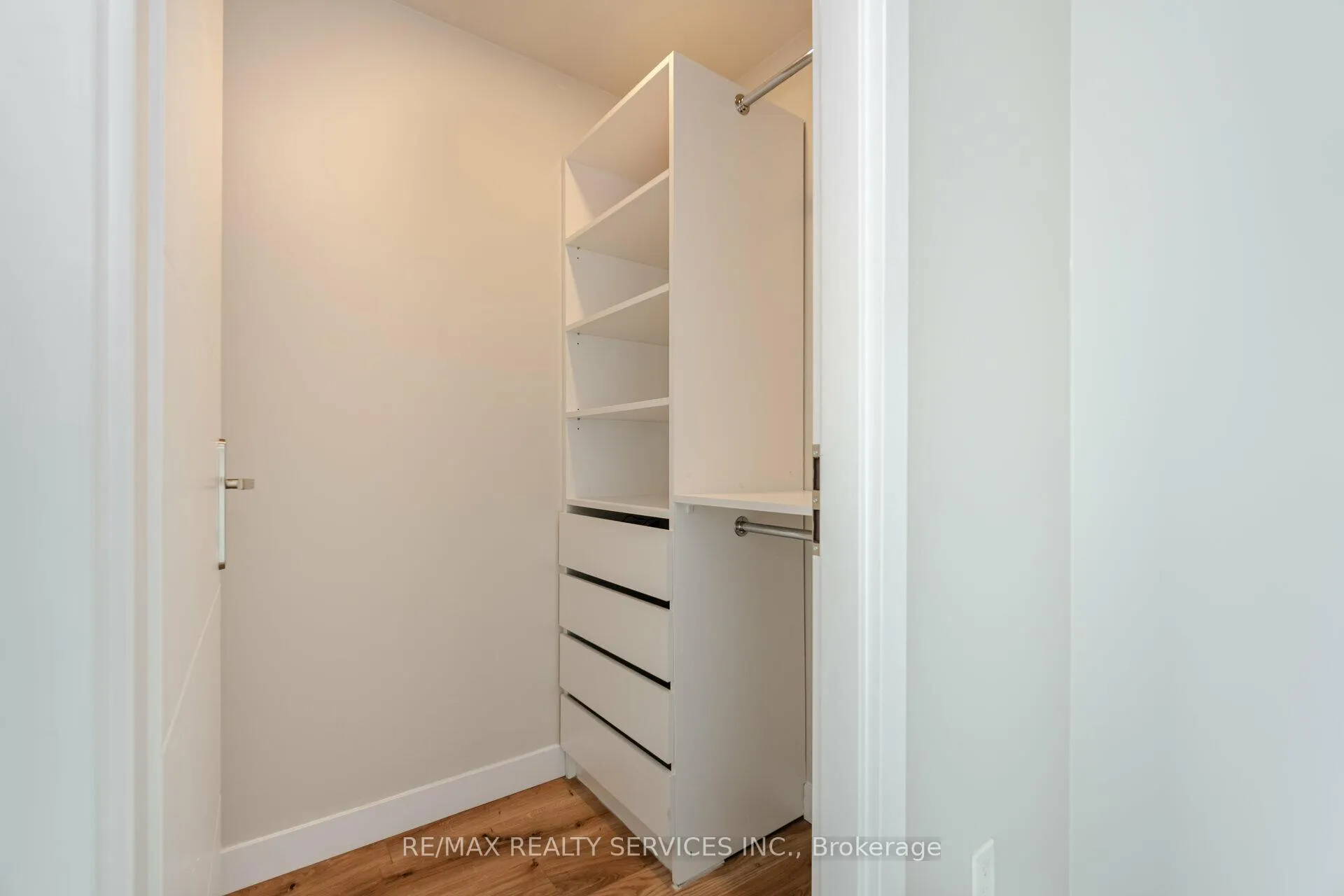 Photo 22 of Unit 407, 60 Frederick Street, Kitchener — HOMEH