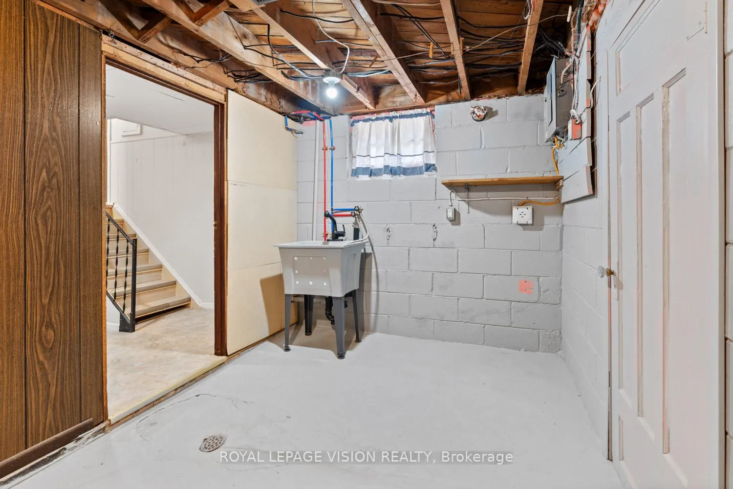 Photo 34 of 29 Donora Drive, Toronto, Crescent Town — HOMEH