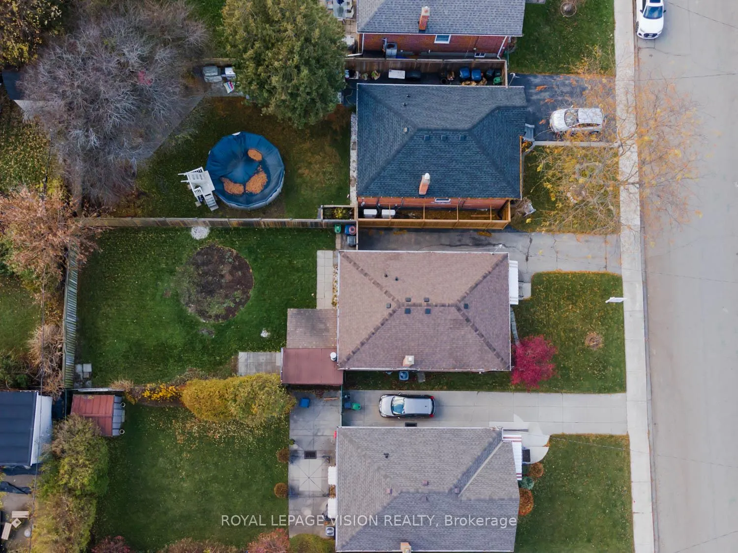 Photo 44 of 29 Donora Drive, Toronto, Crescent Town — HOMEH
