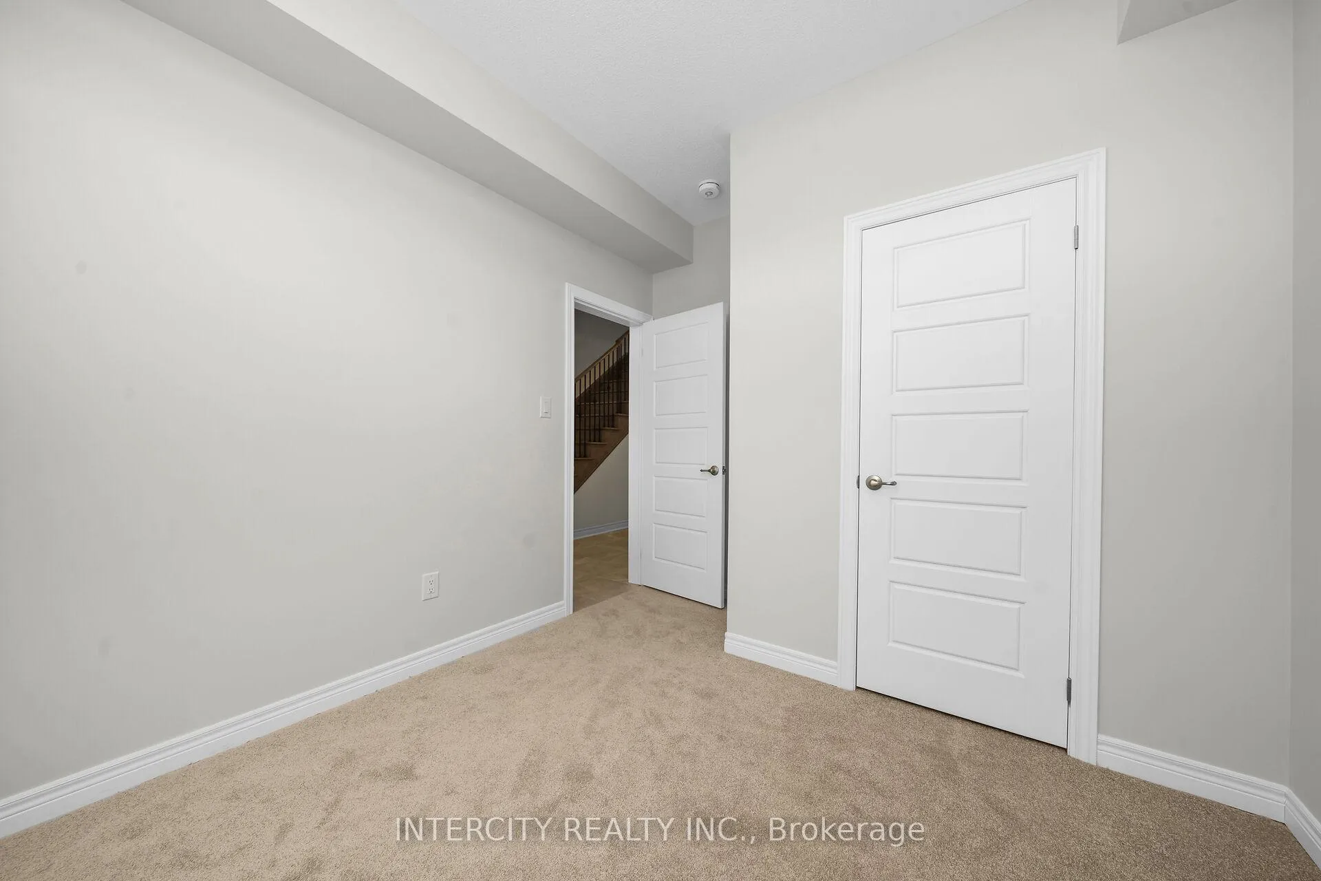Photo 6 of 323 Inspire Boulevard, Brampton, Sandringham-Wellington North — HOMEH