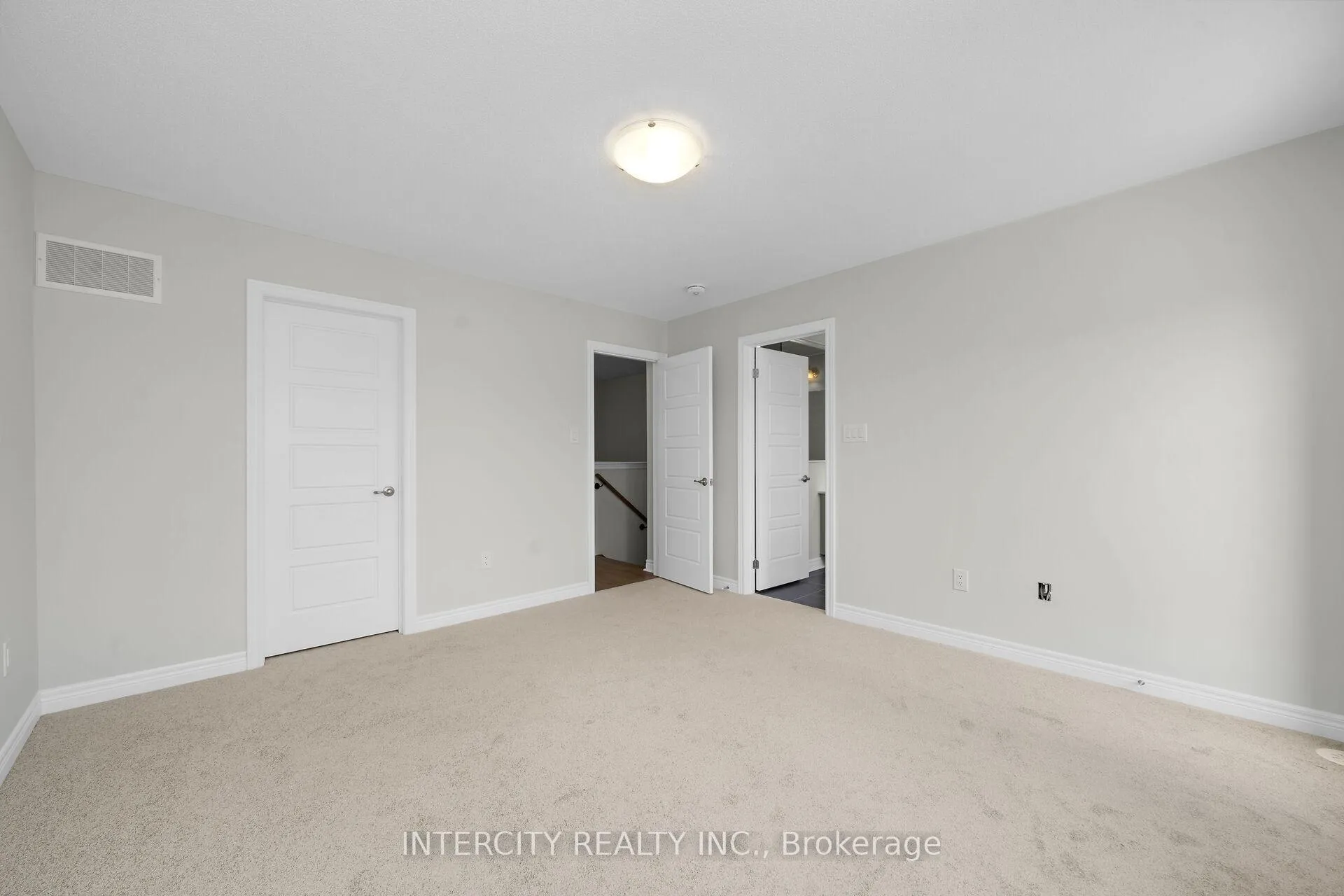 Photo 22 of 323 Inspire Boulevard, Brampton, Sandringham-Wellington North — HOMEH