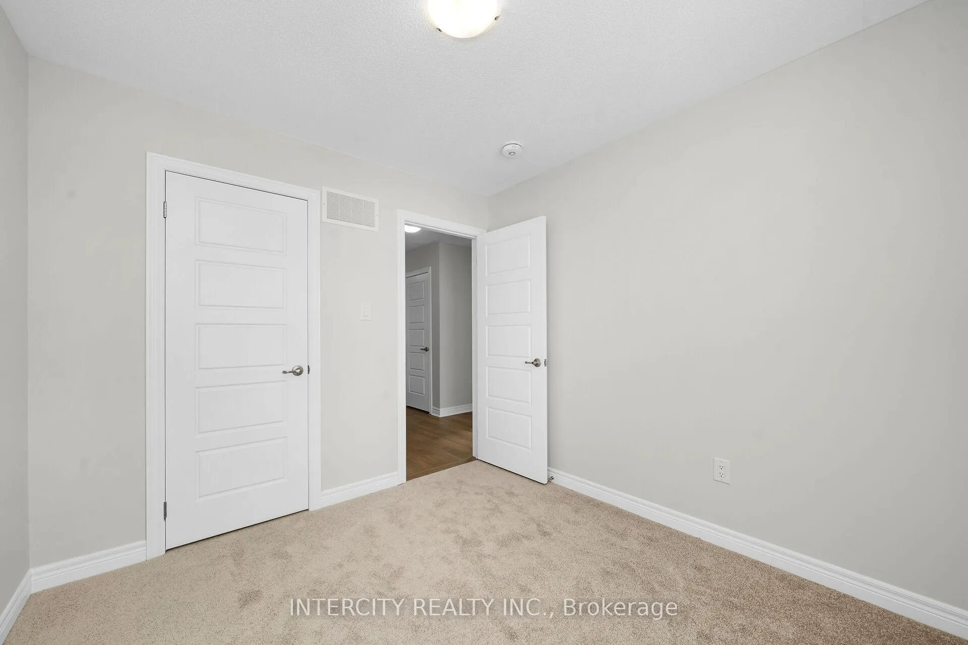 Photo 27 of 323 Inspire Boulevard, Brampton, Sandringham-Wellington North — HOMEH