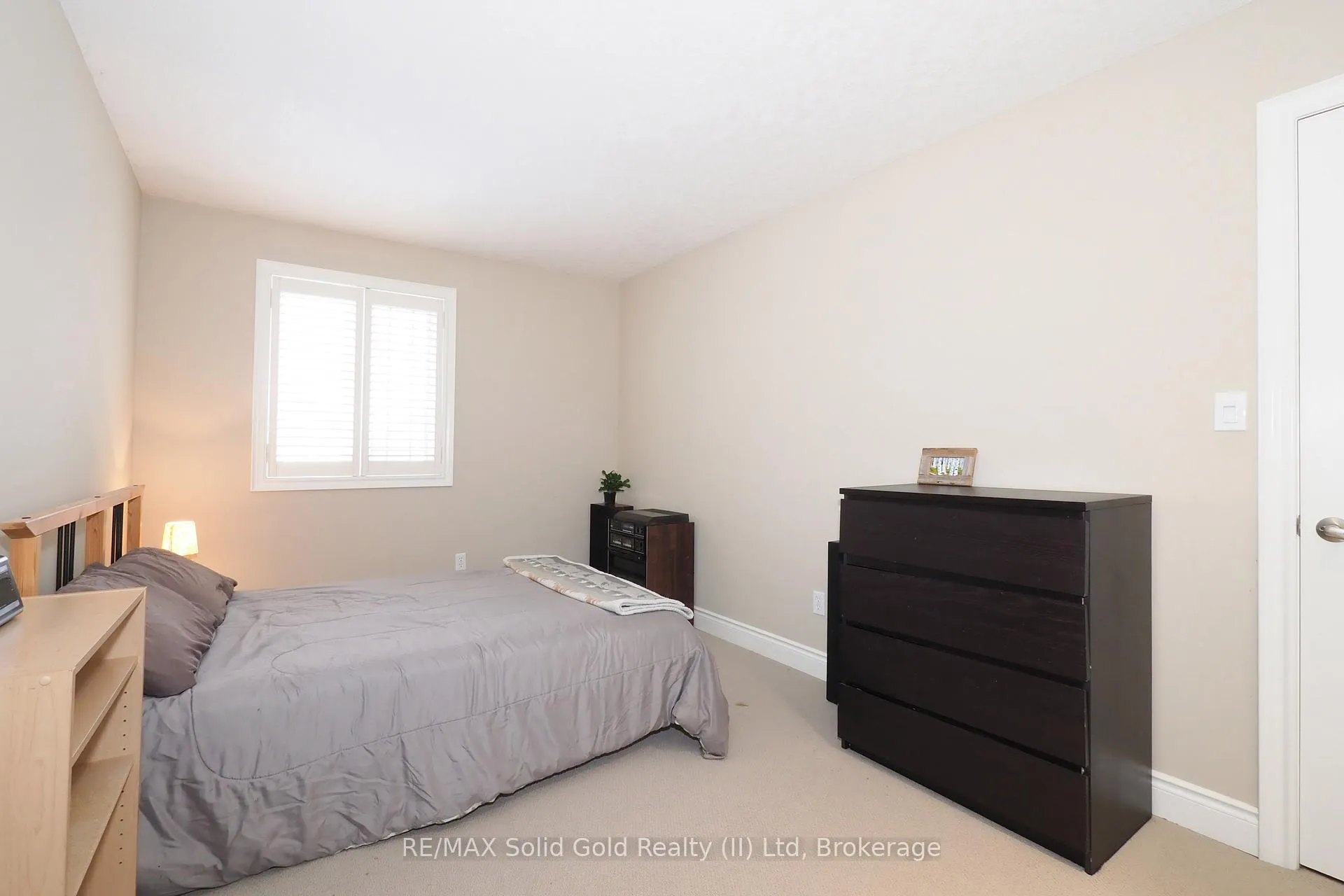 Photo 30 of 33 Huck Crescent, Kitchener — HOMEH