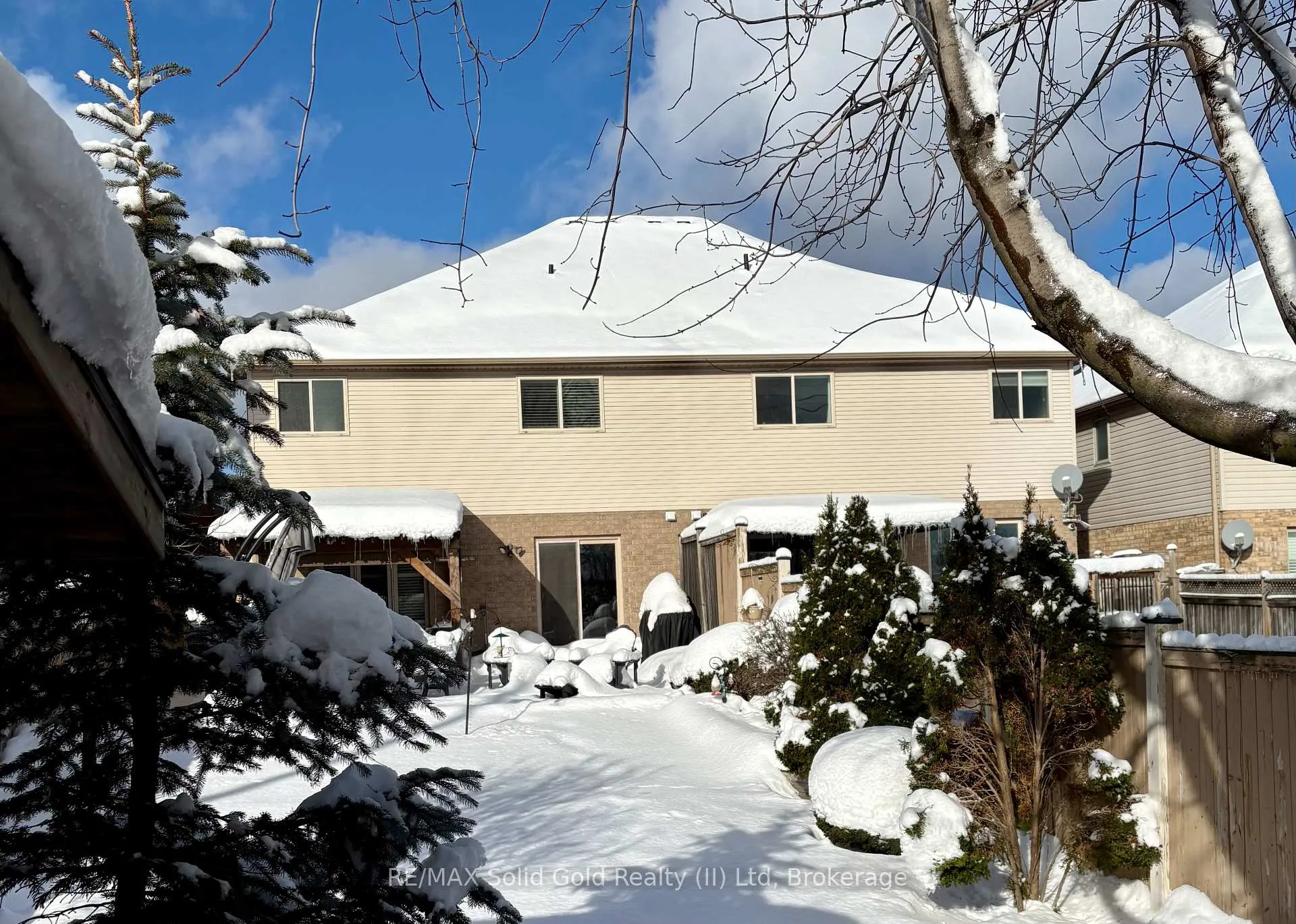 Photo 40 of 33 Huck Crescent, Kitchener — HOMEH
