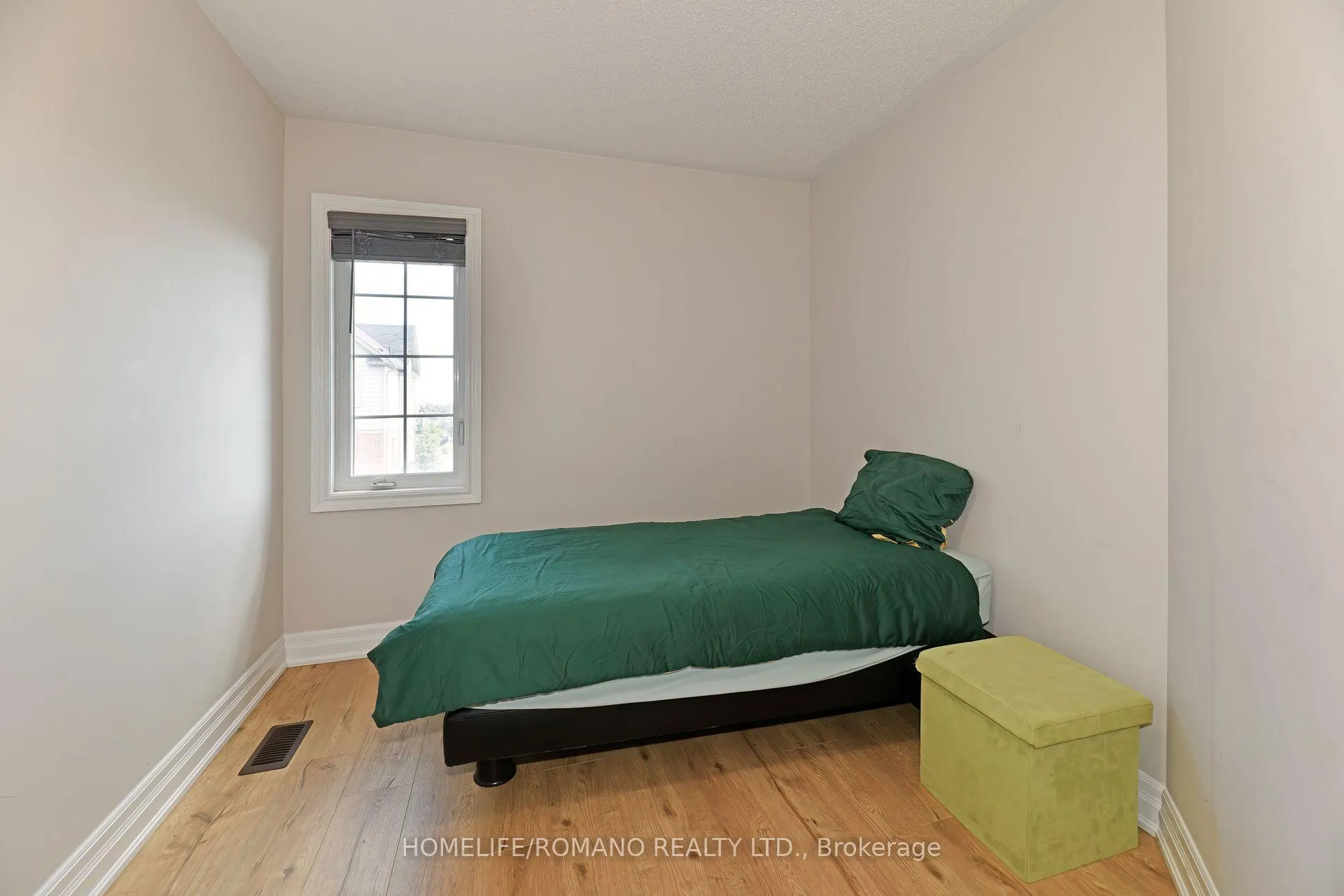 Photo 17 of 33 Comfort Way, Whitby, Blue Grass Meadows — HOMEH