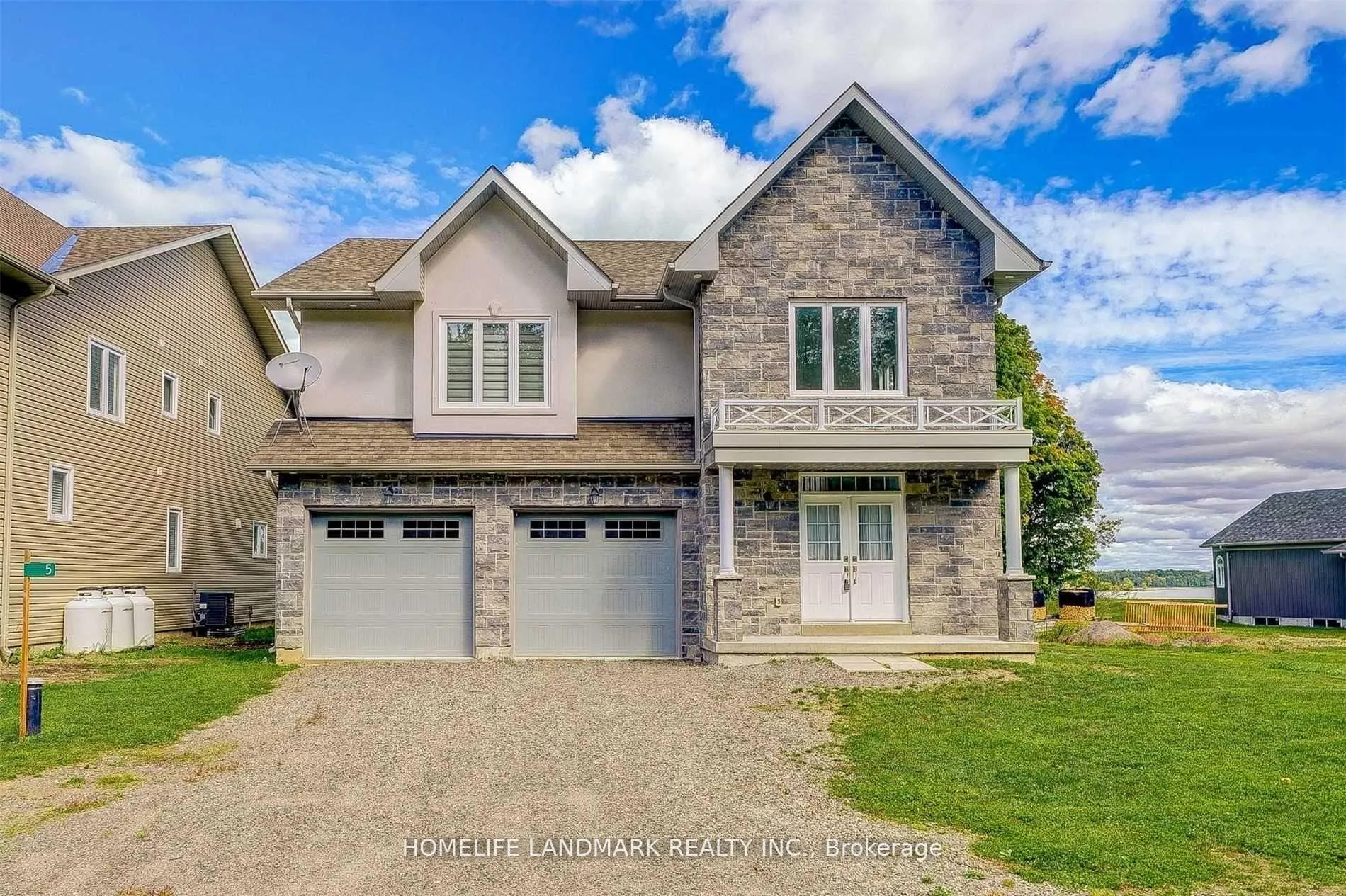 Front of 5 Rosy Beach Court