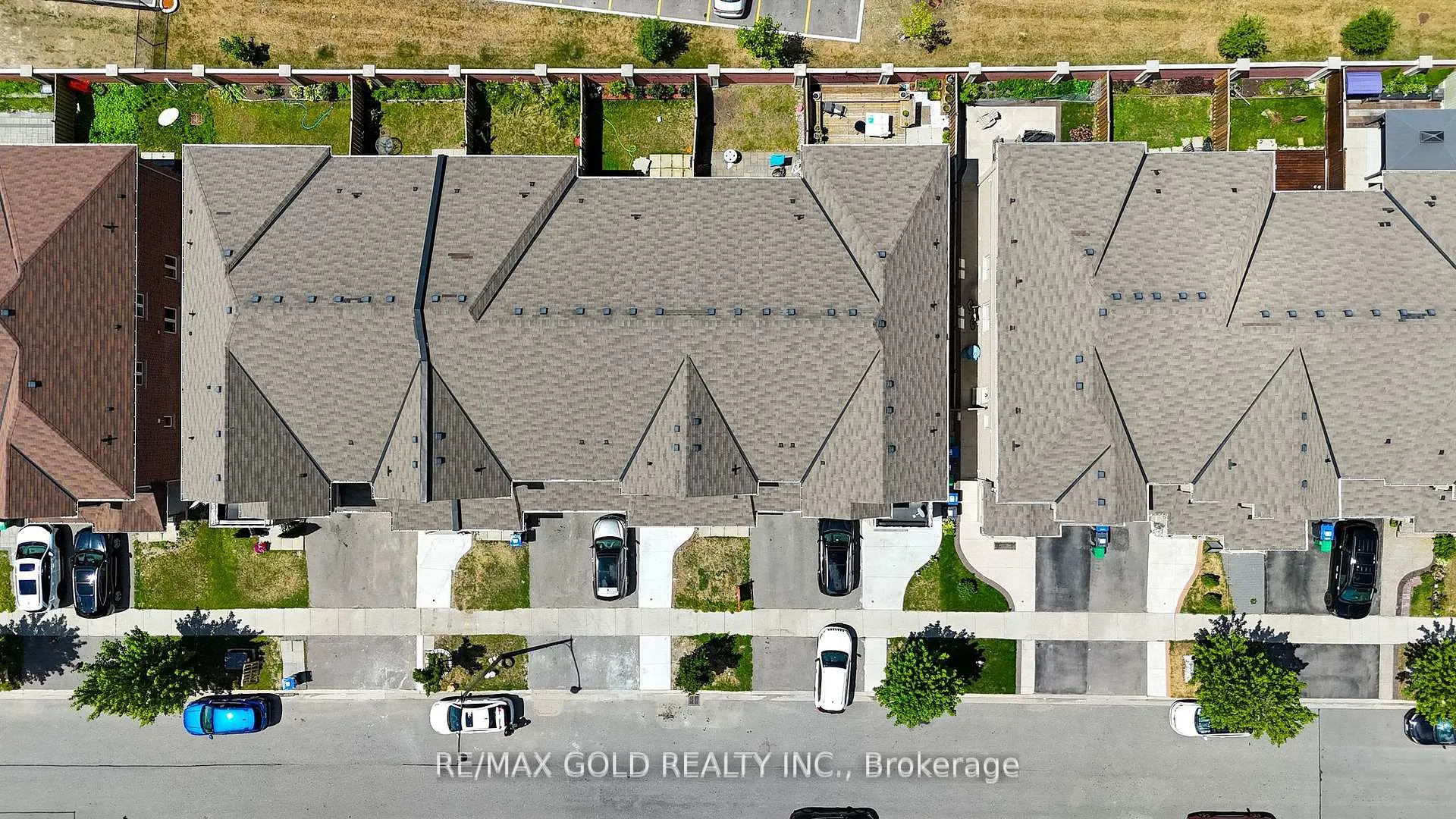 Photo 24 of 124 Baffin Crescent, Brampton, Northwest Sandalwood Parkway — HOMEH