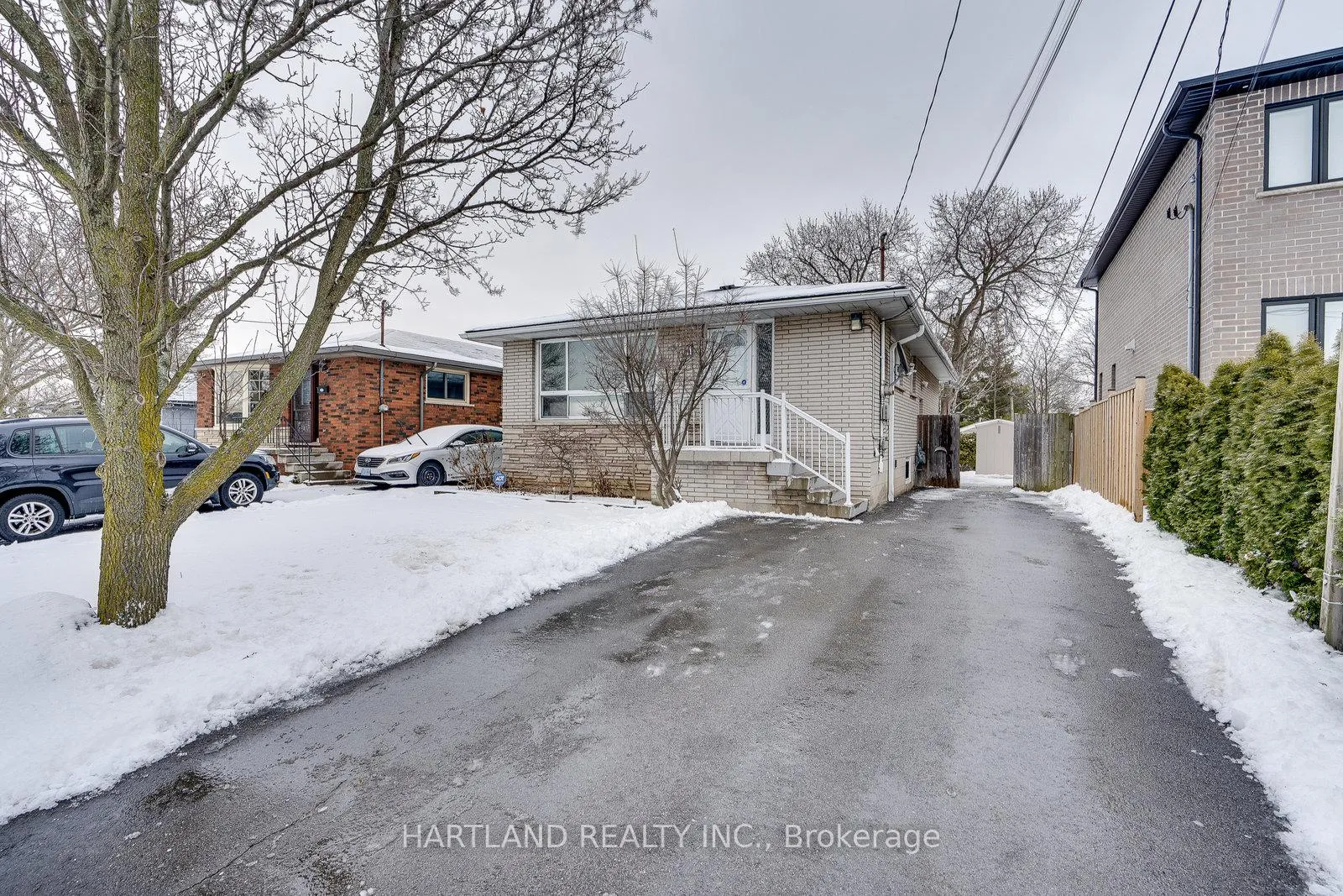 Front of 11 Maitland Avenue