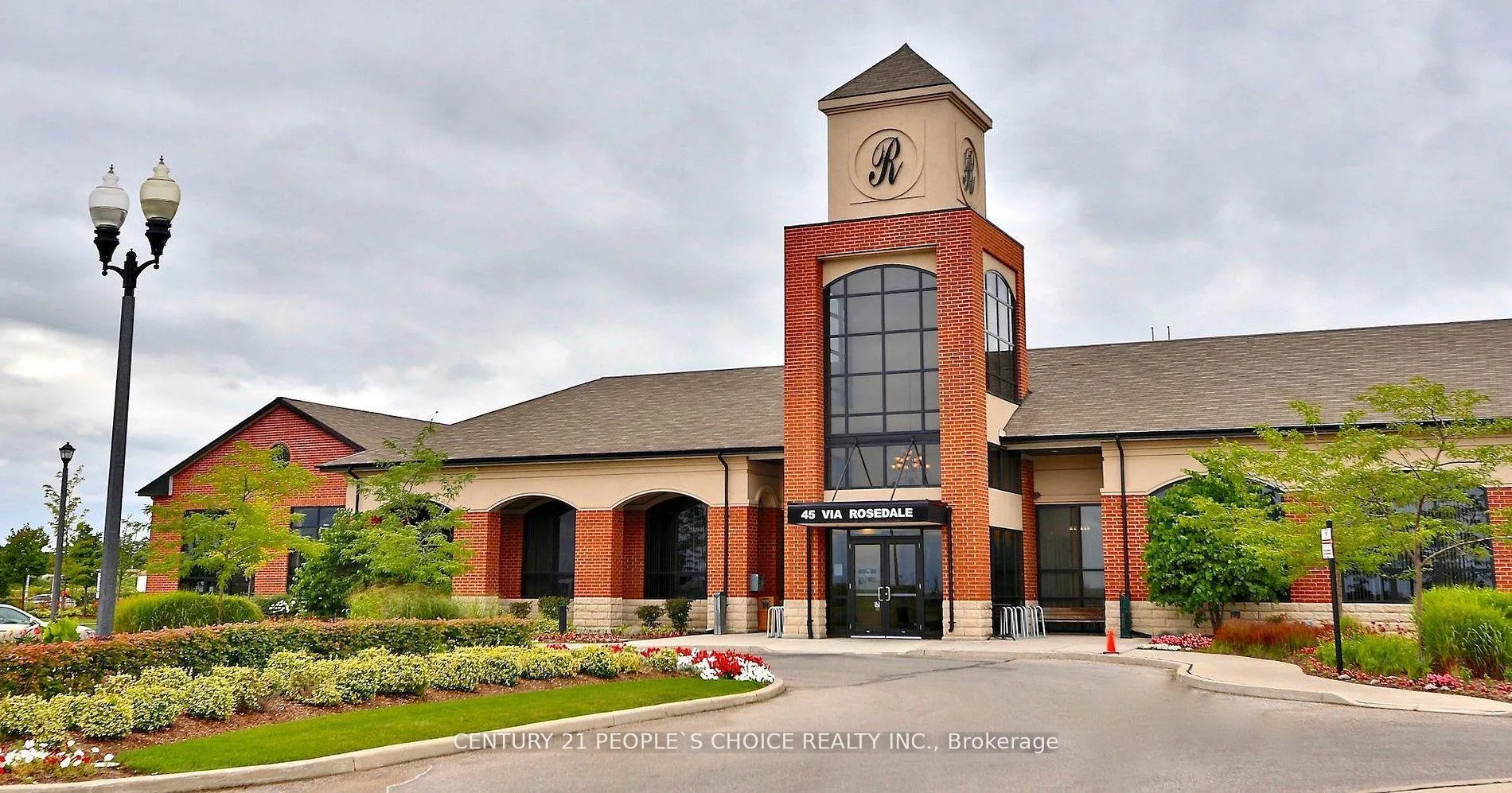 Front of Unit 302, 60 Via Rosedale Way