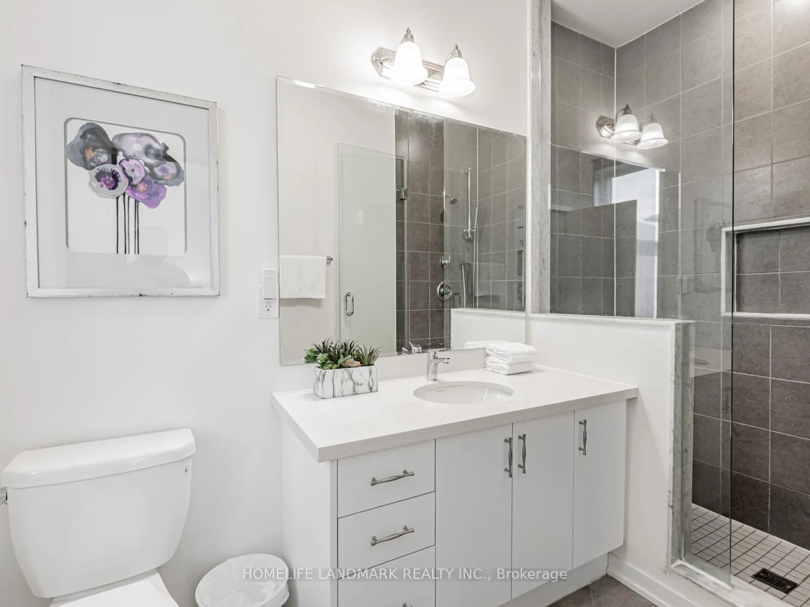 Photo 22 of 25 Origin Way, Vaughan, Patterson — HOMEH