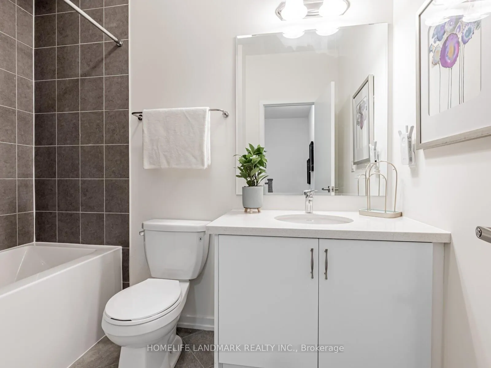 Photo 25 of 25 Origin Way, Vaughan, Patterson — HOMEH
