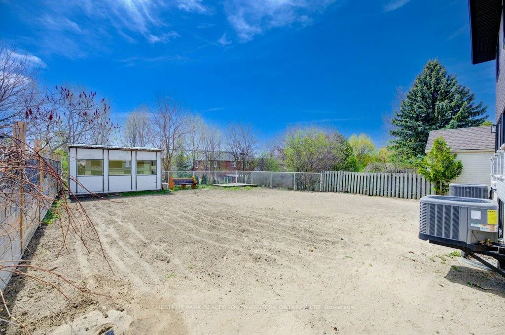 Photo 24 of 575 Guelph Street, Kitchener — HOMEH