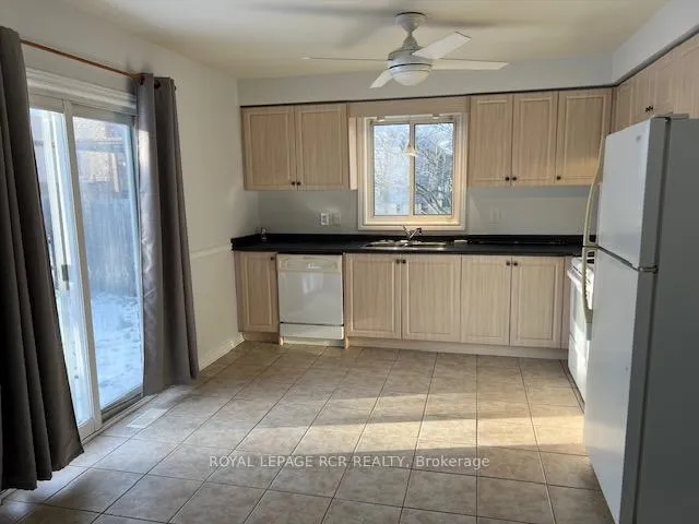 Photo 3 of 92 Kraus Road, Barrie, Edgehill Drive — HOMEH