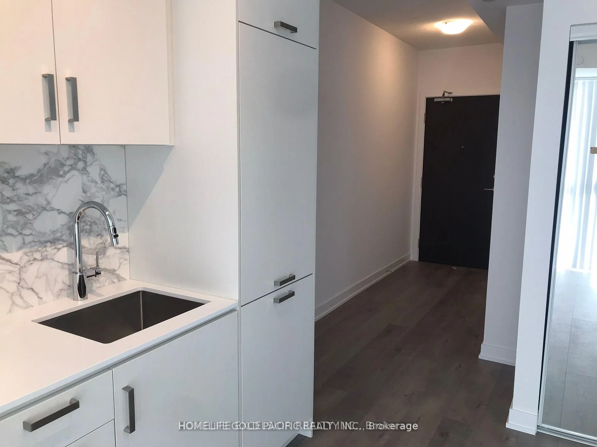 Photo 10 of Unit 1006, 60 Honeycrisp Crescent, Vaughan, Vaughan Corporate Centre — HOMEH