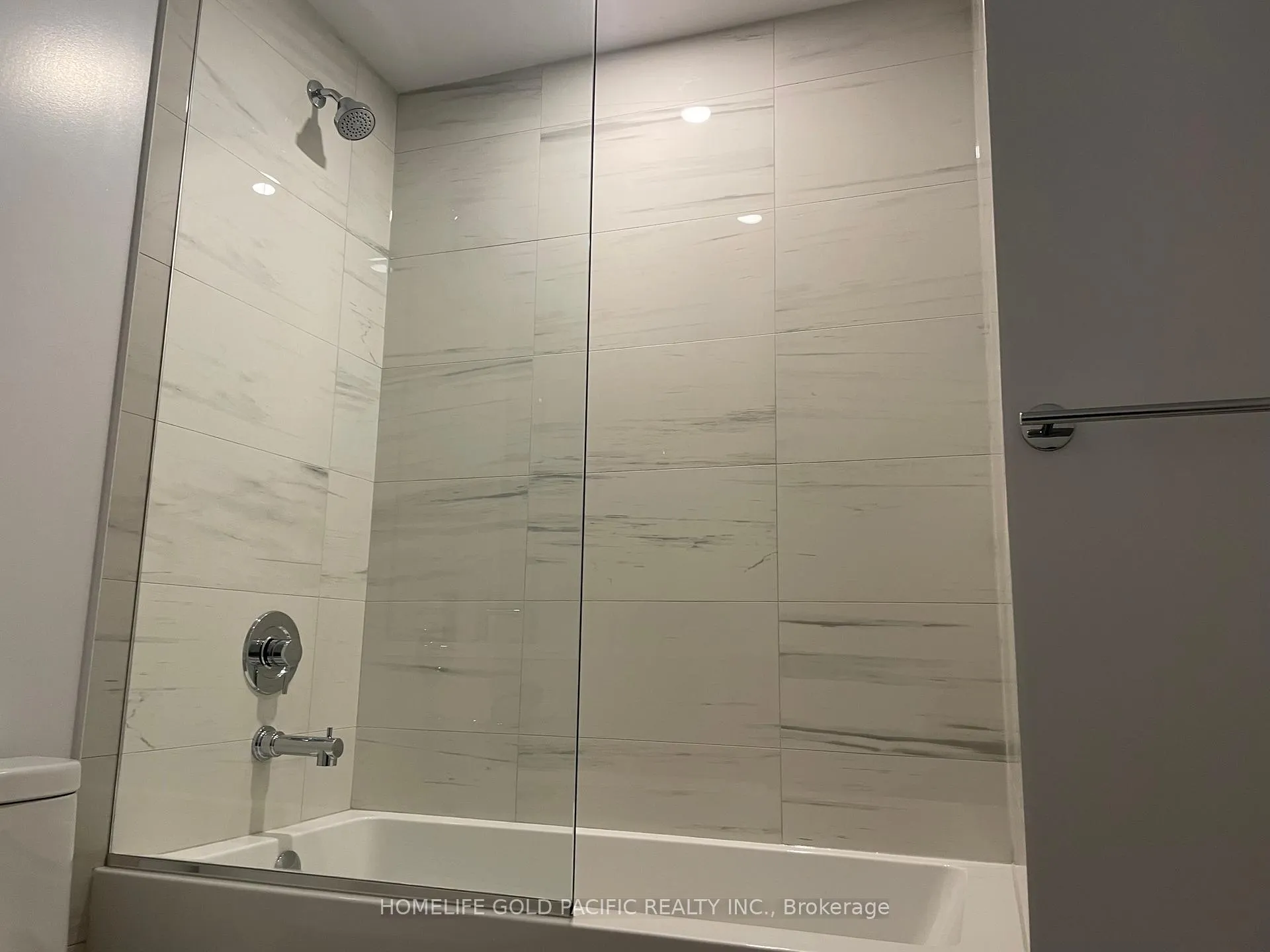 Photo 21 of Unit 1006, 60 Honeycrisp Crescent, Vaughan, Vaughan Corporate Centre — HOMEH