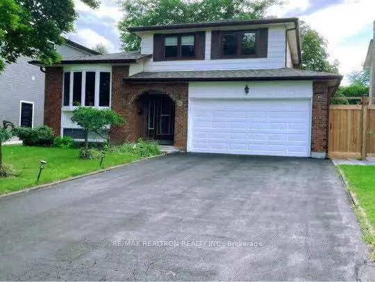 Photo 1 of Unit Bsmt, 49 Summerfeldt Crescent, Markham, Unionville — HOMEH
